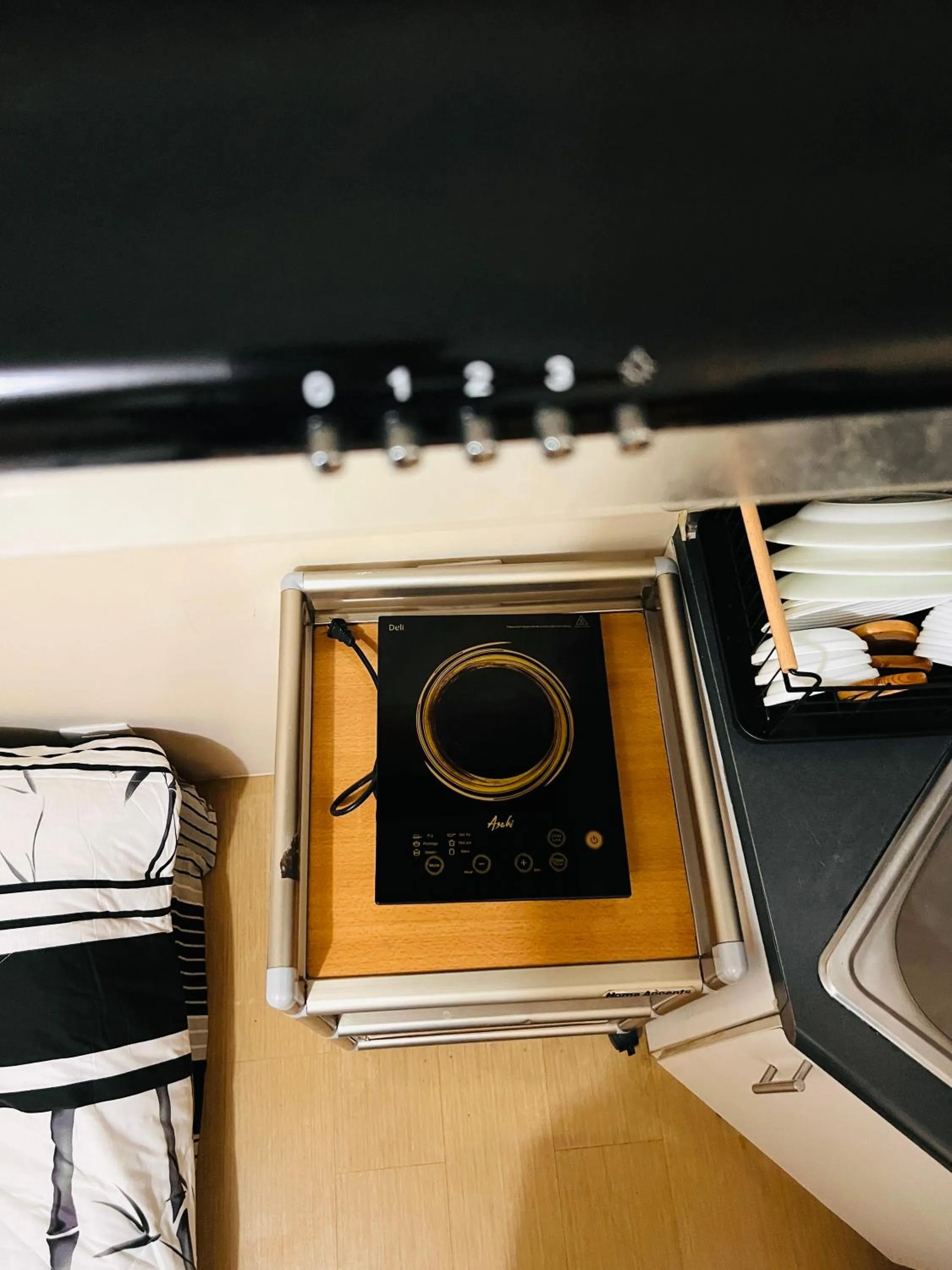 Kitchen or kitchenette in Avida Towers Atria