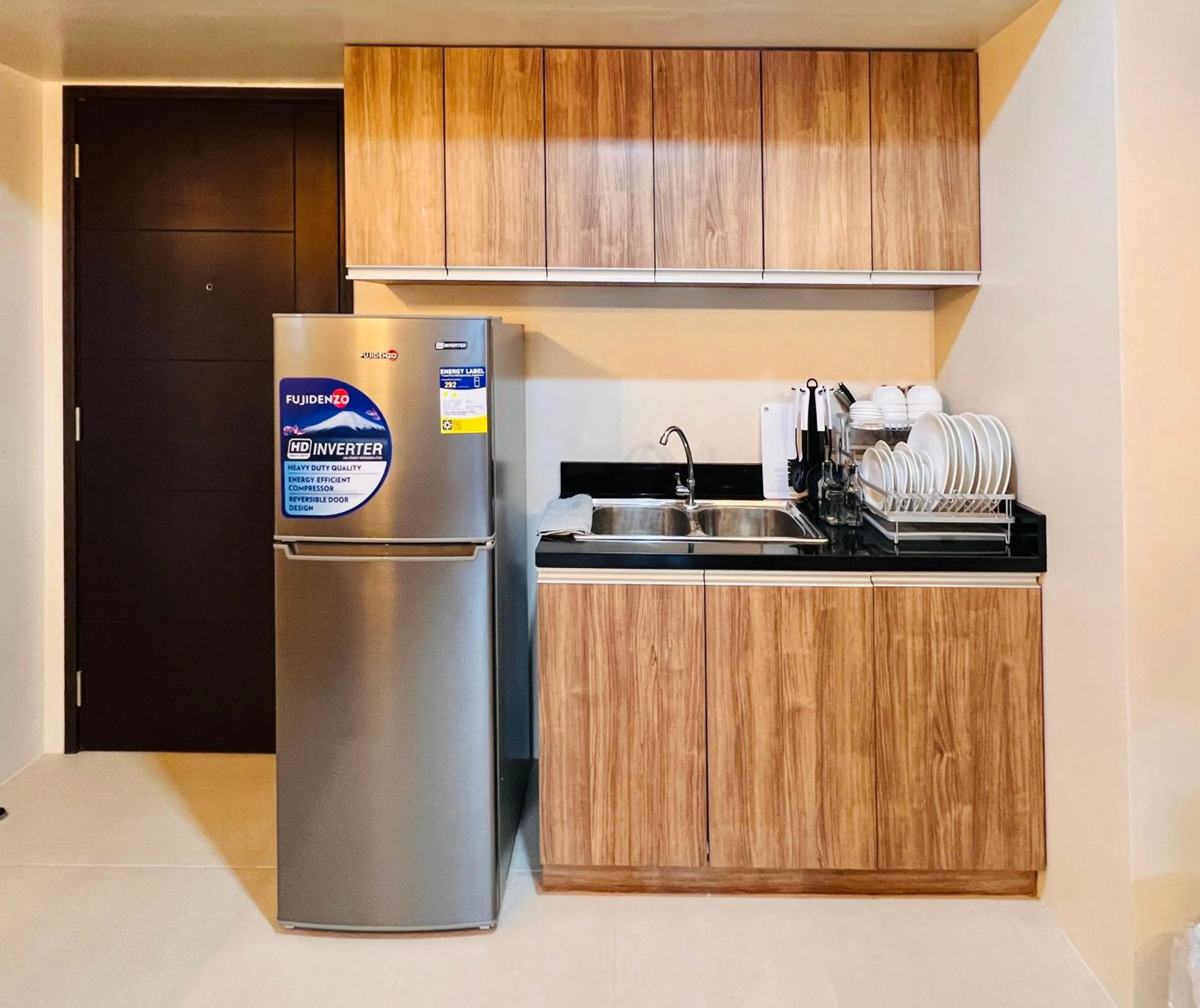 Kitchen or kitchenette in Avida Towers Atria