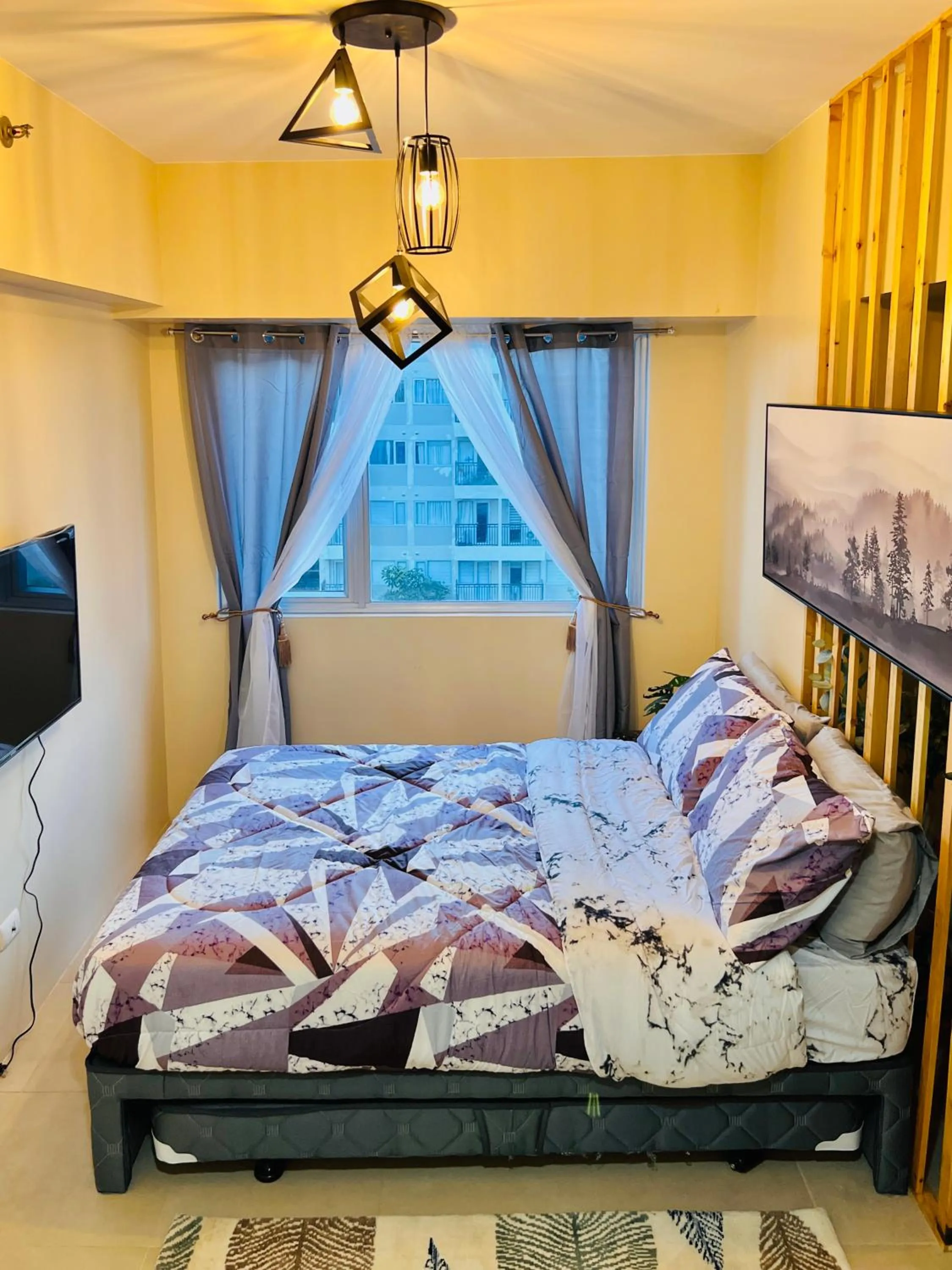 Bedroom, Bed in Avida Towers Atria