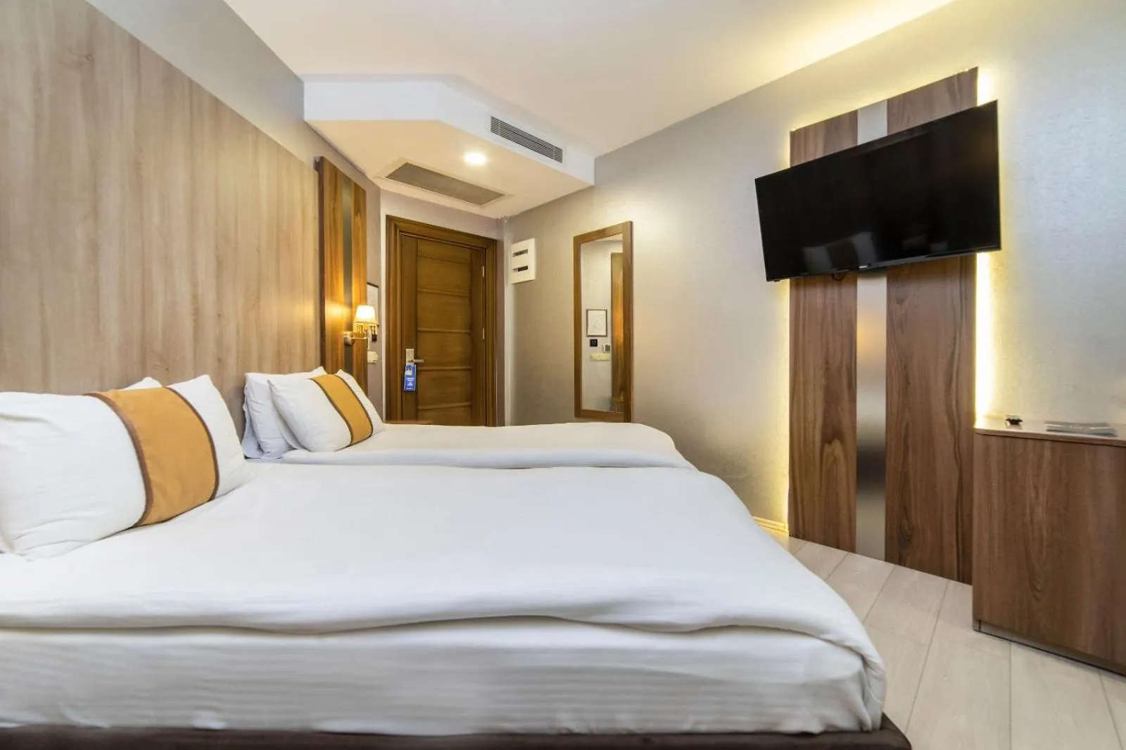 Bed in Royal Capital Hotel Bursa