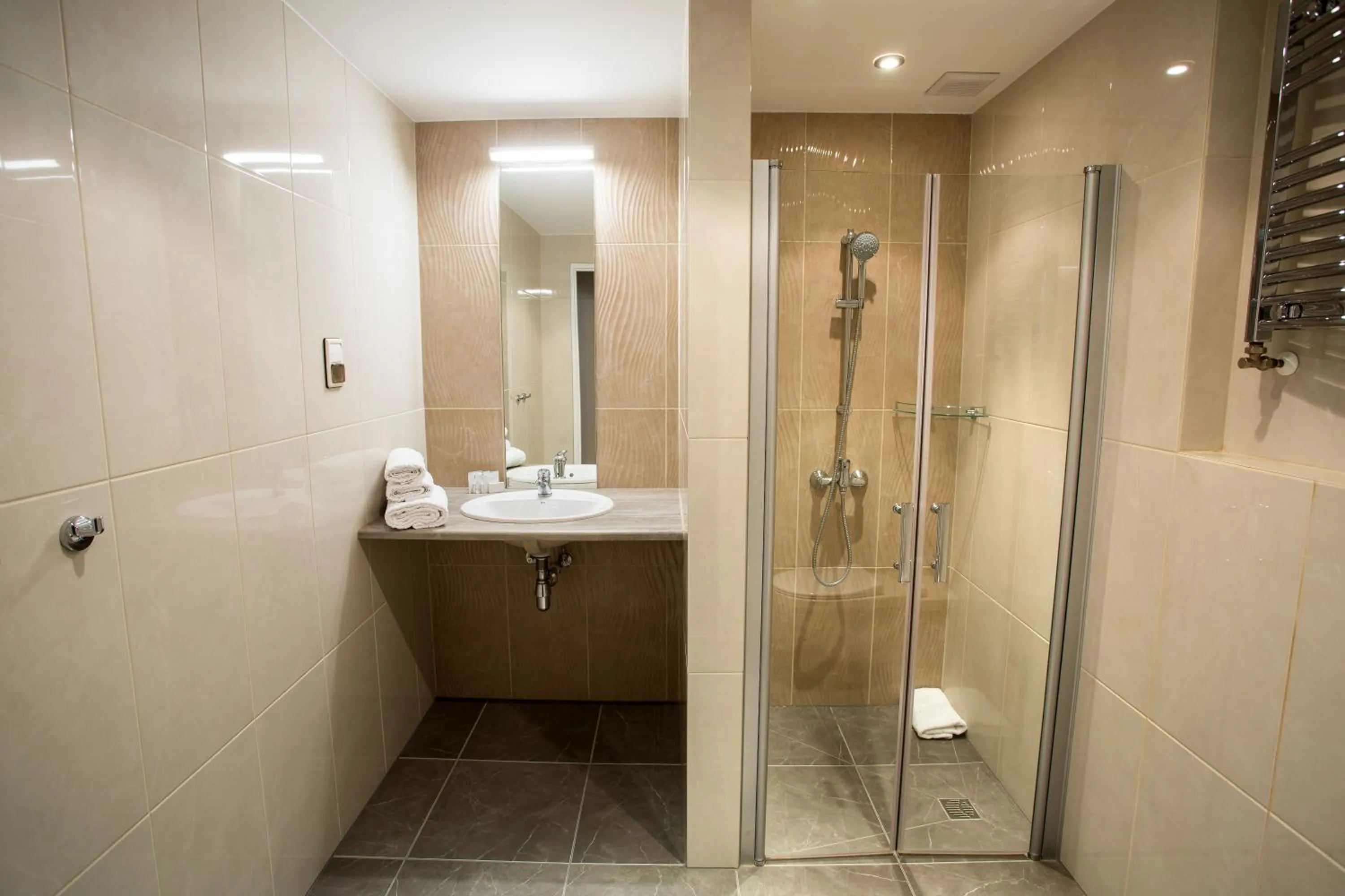 Shower in Hotel Orle