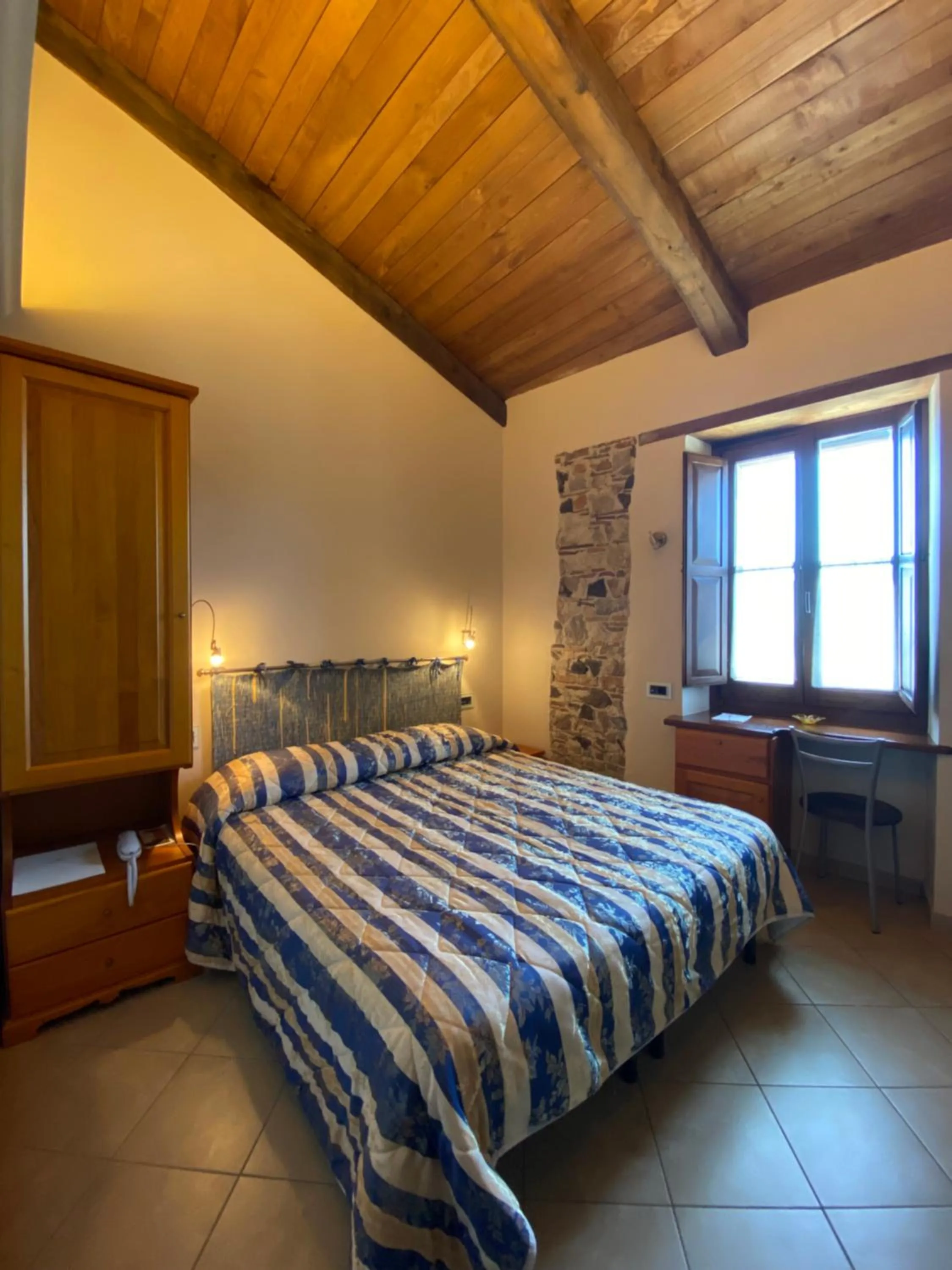 Bed in Hotel Residence Due Mari