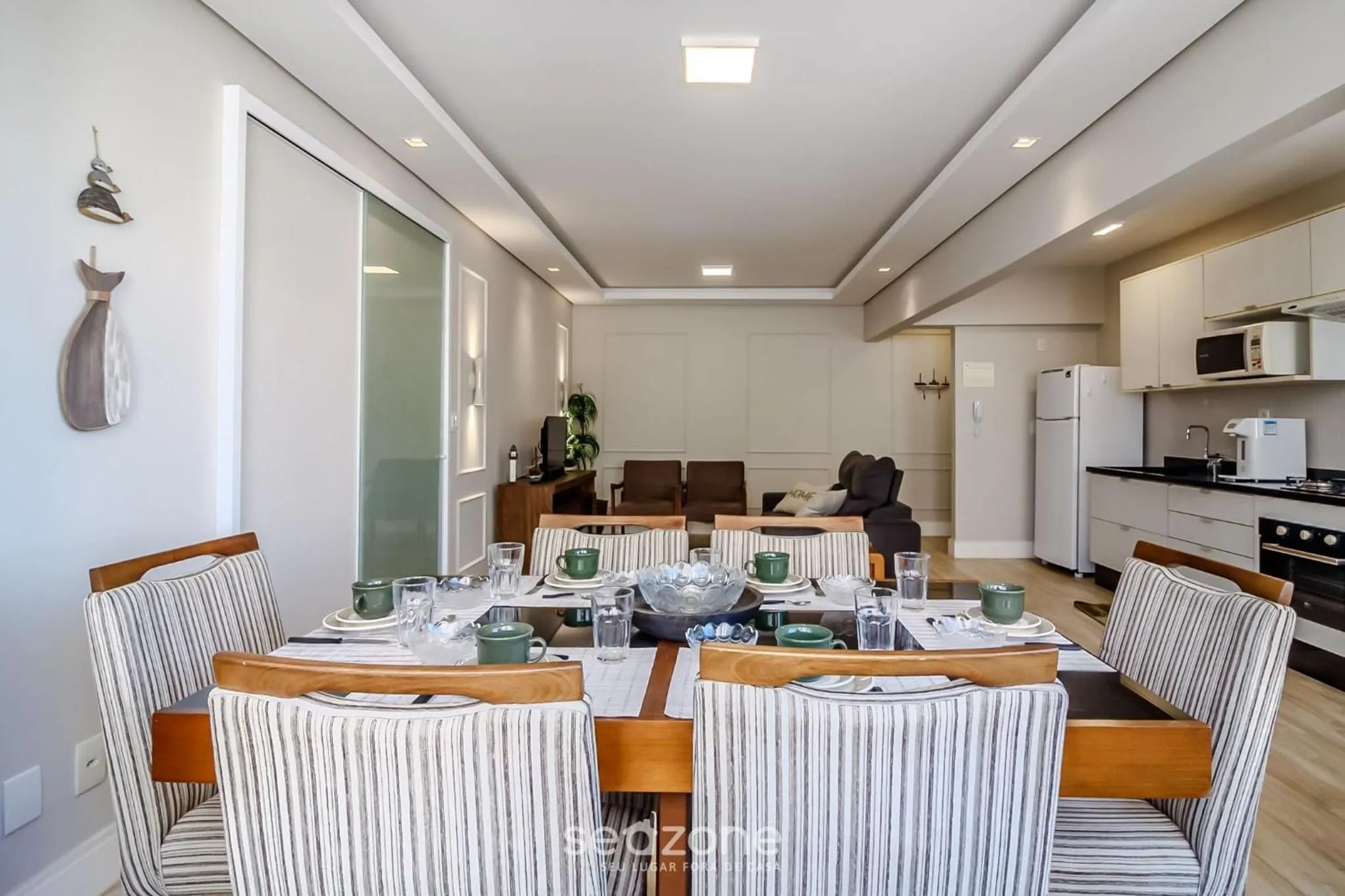 Sea view apt 200m from beach w/ 2 BR BC EBC0603