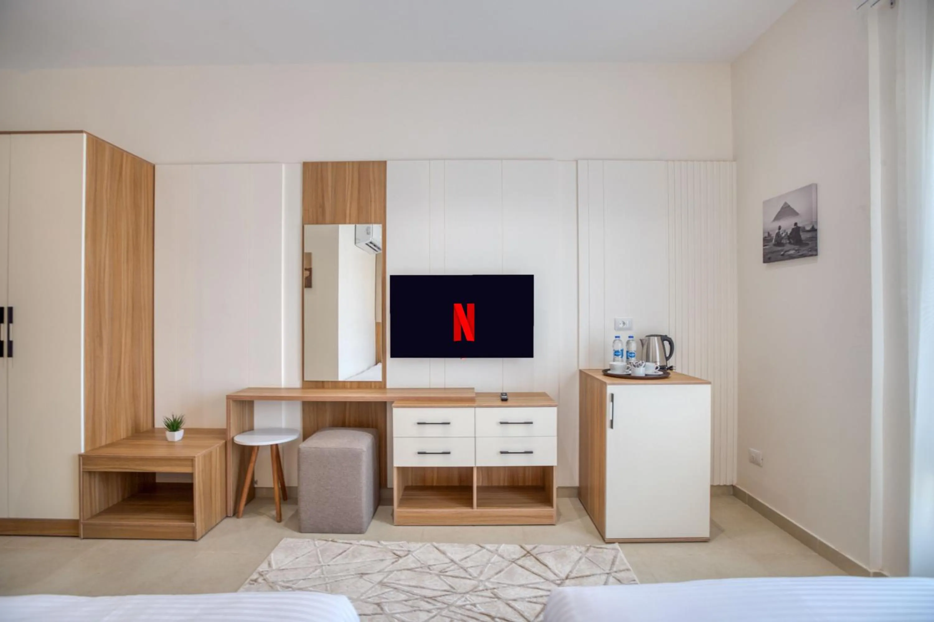 TV and multimedia in Mazar Pyramids Hotel