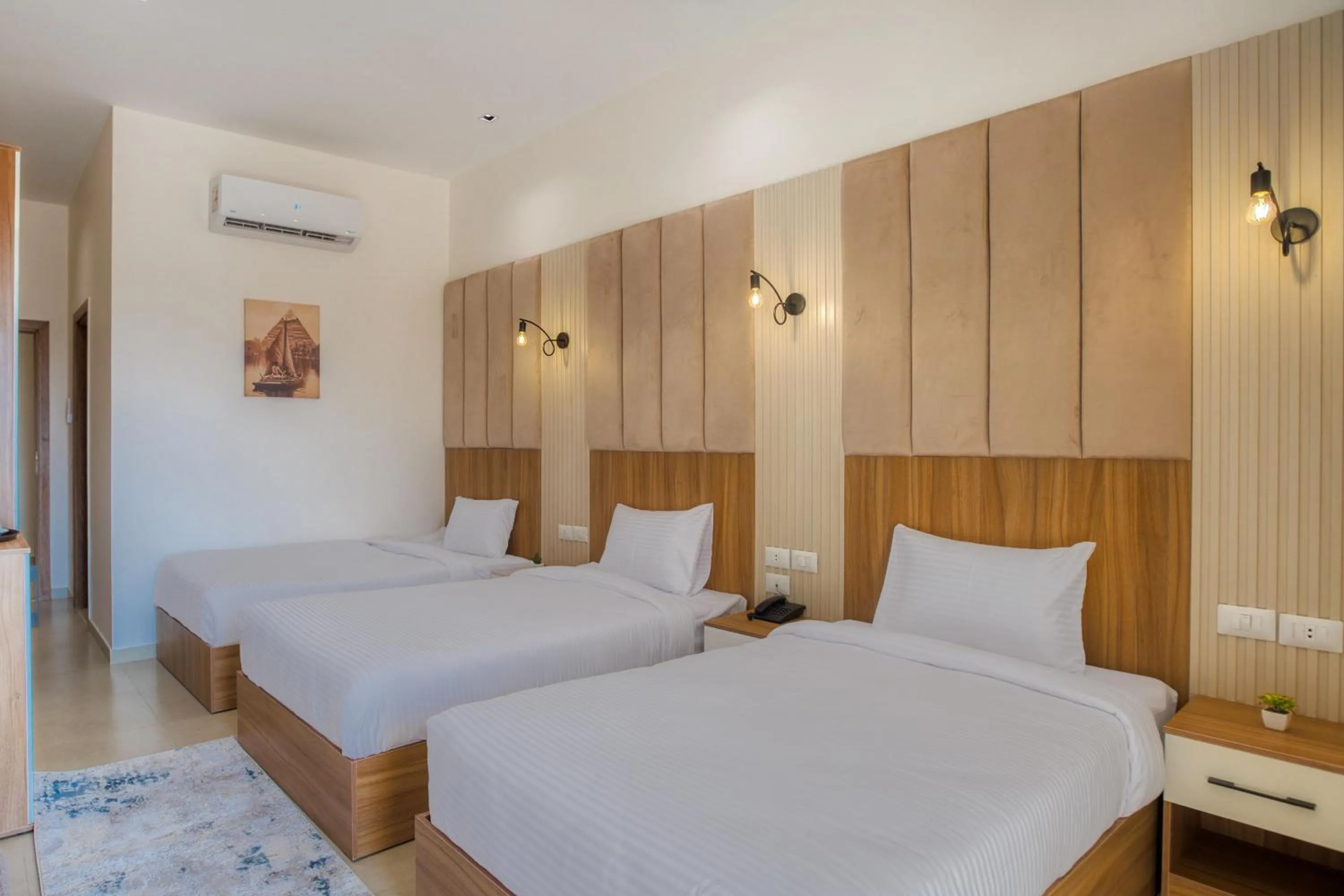 Photo of the whole room in Mazar Pyramids Hotel