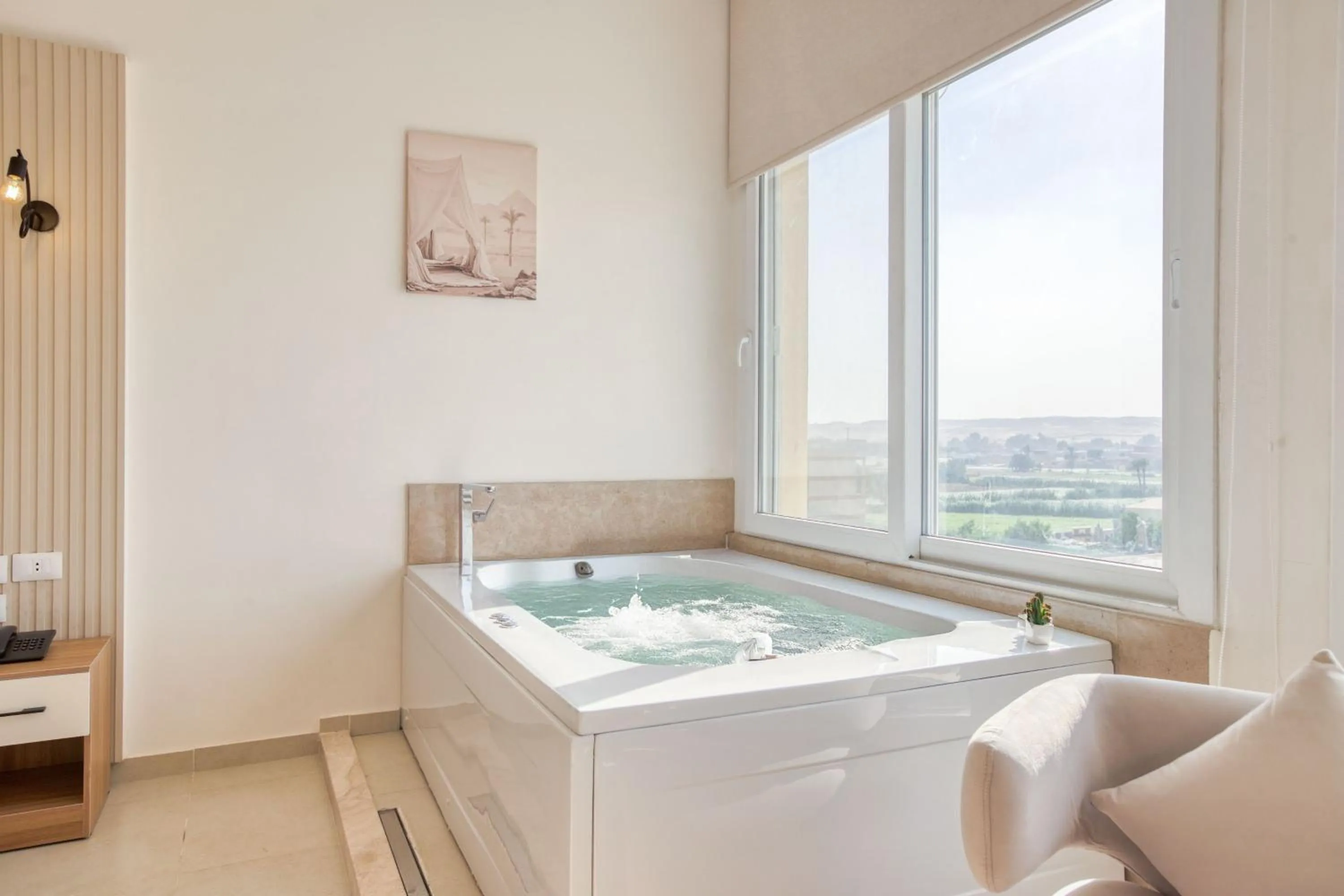 Bath in Mazar Pyramids Hotel
