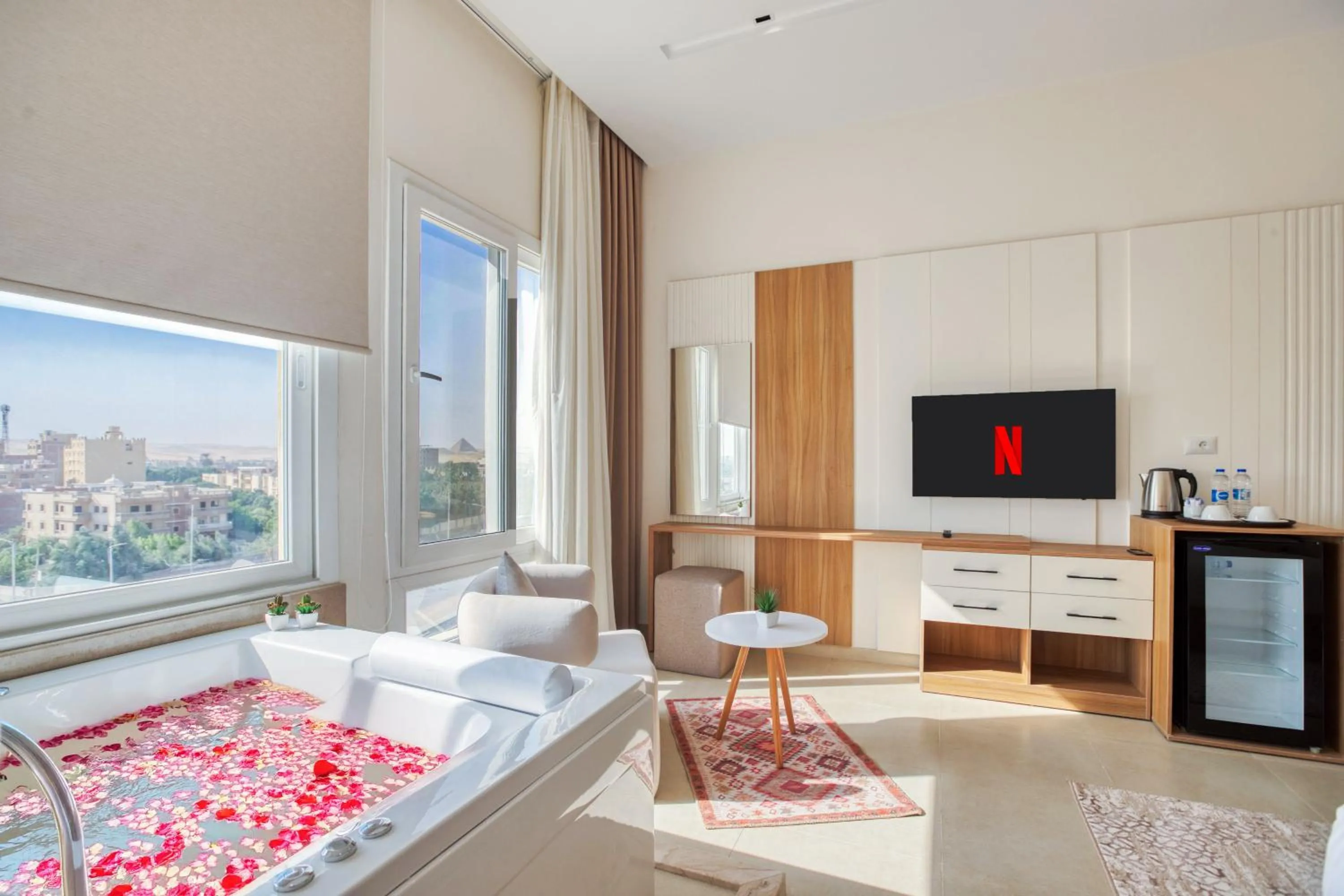 TV and multimedia in Mazar Pyramids Hotel