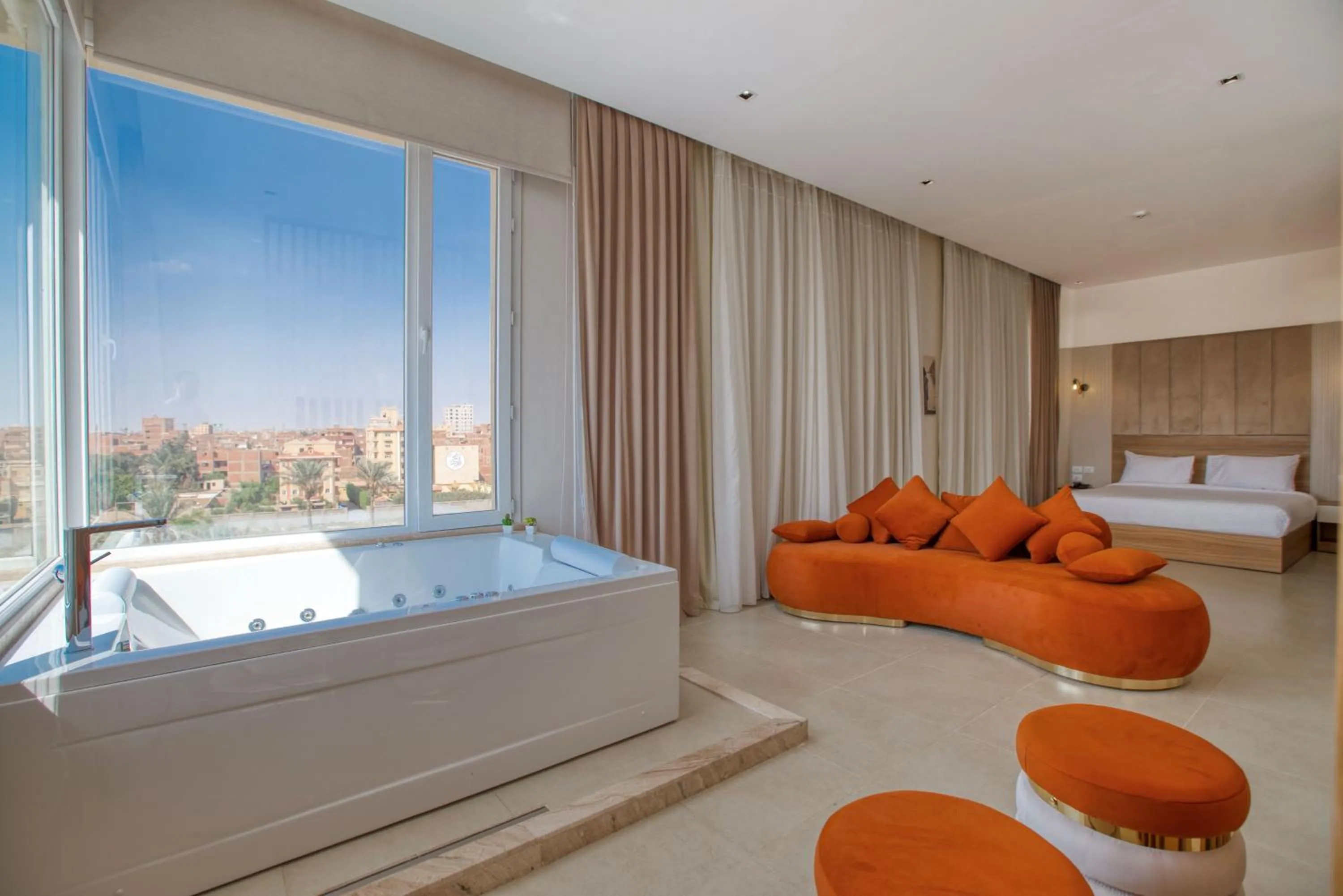 Living room in Mazar Pyramids Hotel