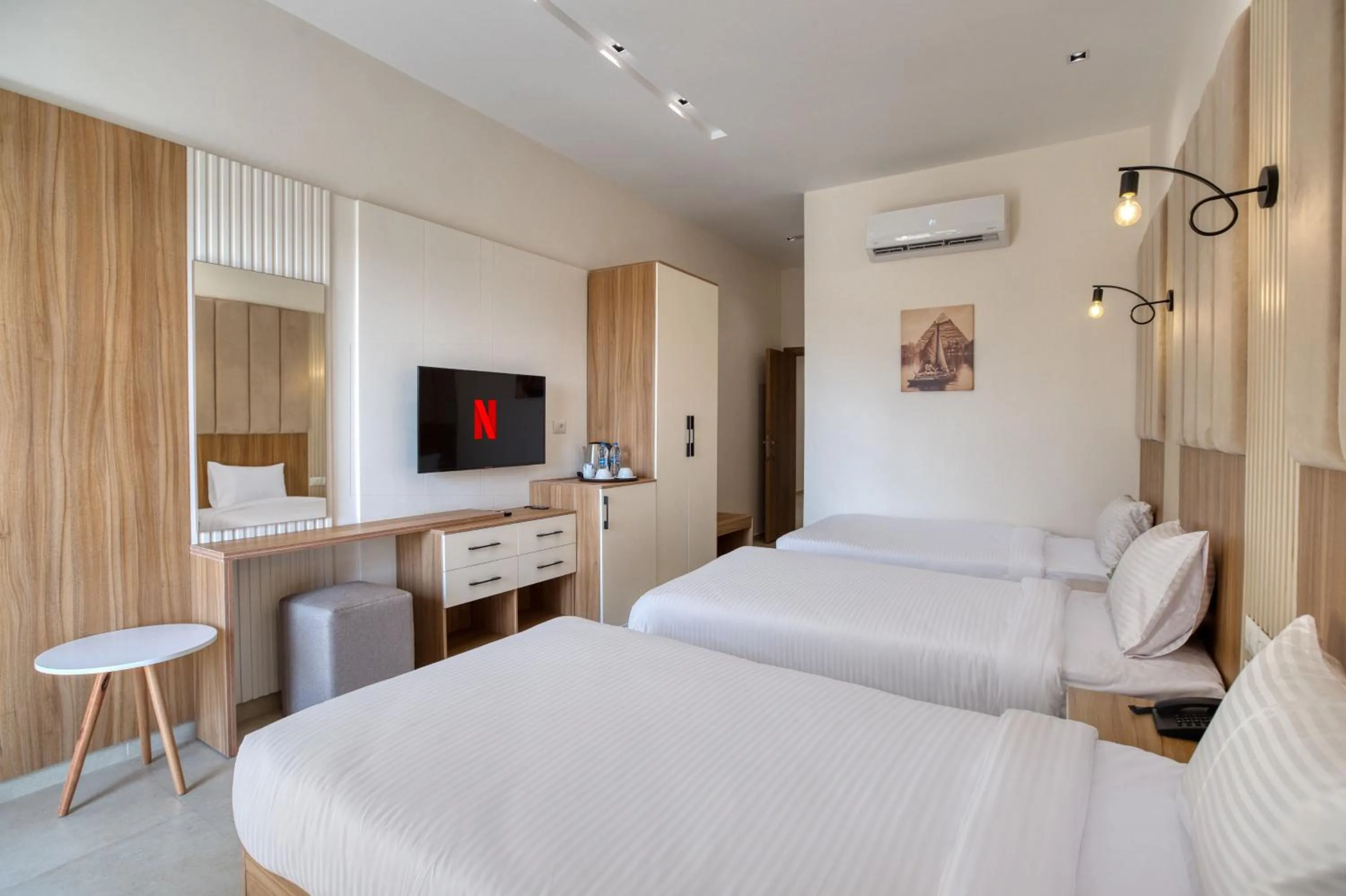Photo of the whole room in Mazar Pyramids Hotel