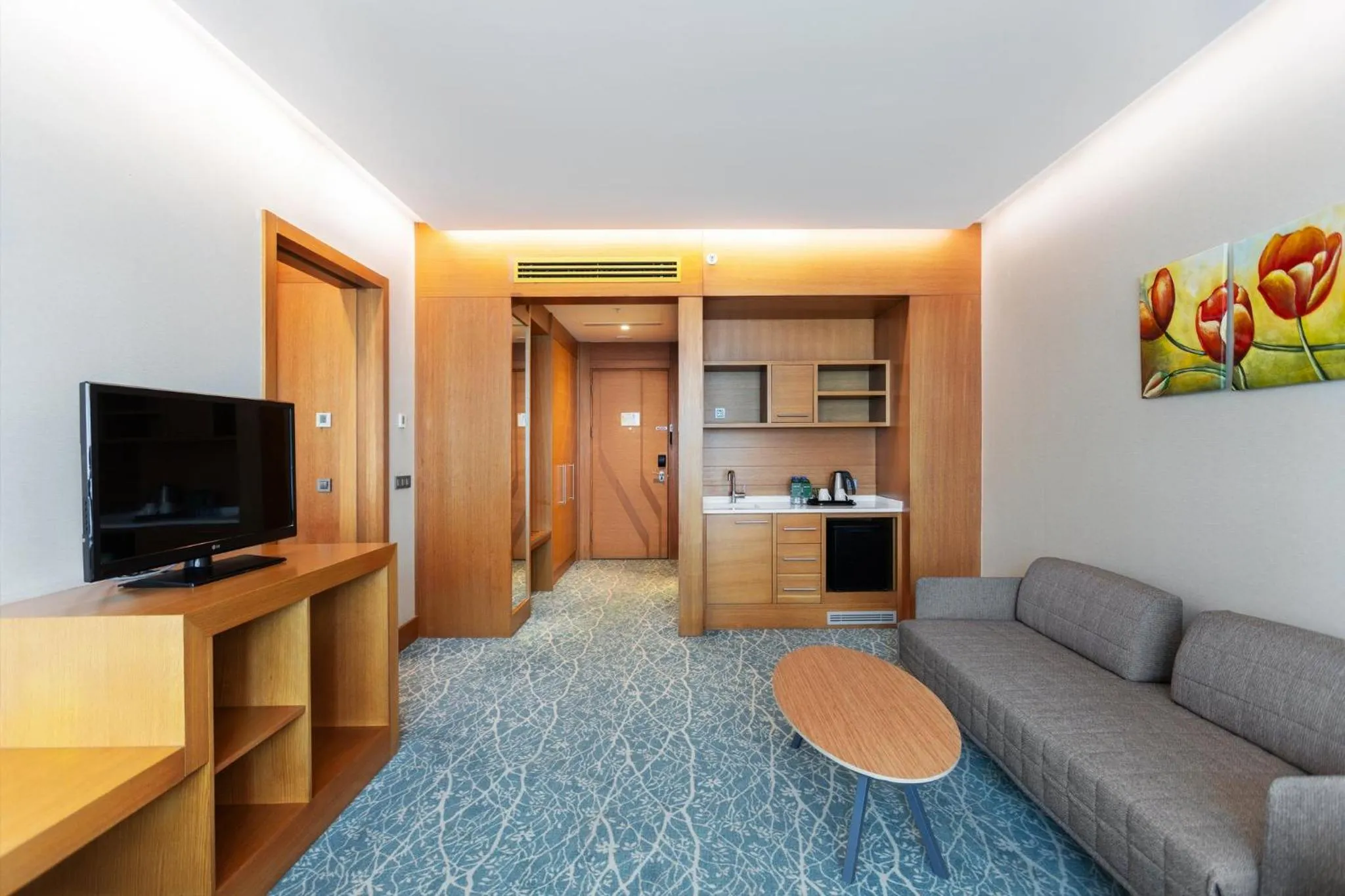 Photo of the whole room in Holiday Inn Baku by IHG