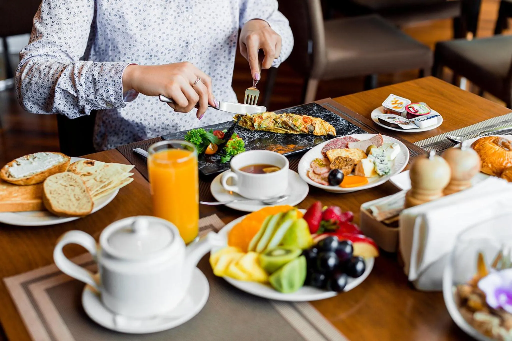 Restaurant/places to eat in Holiday Inn Baku by IHG