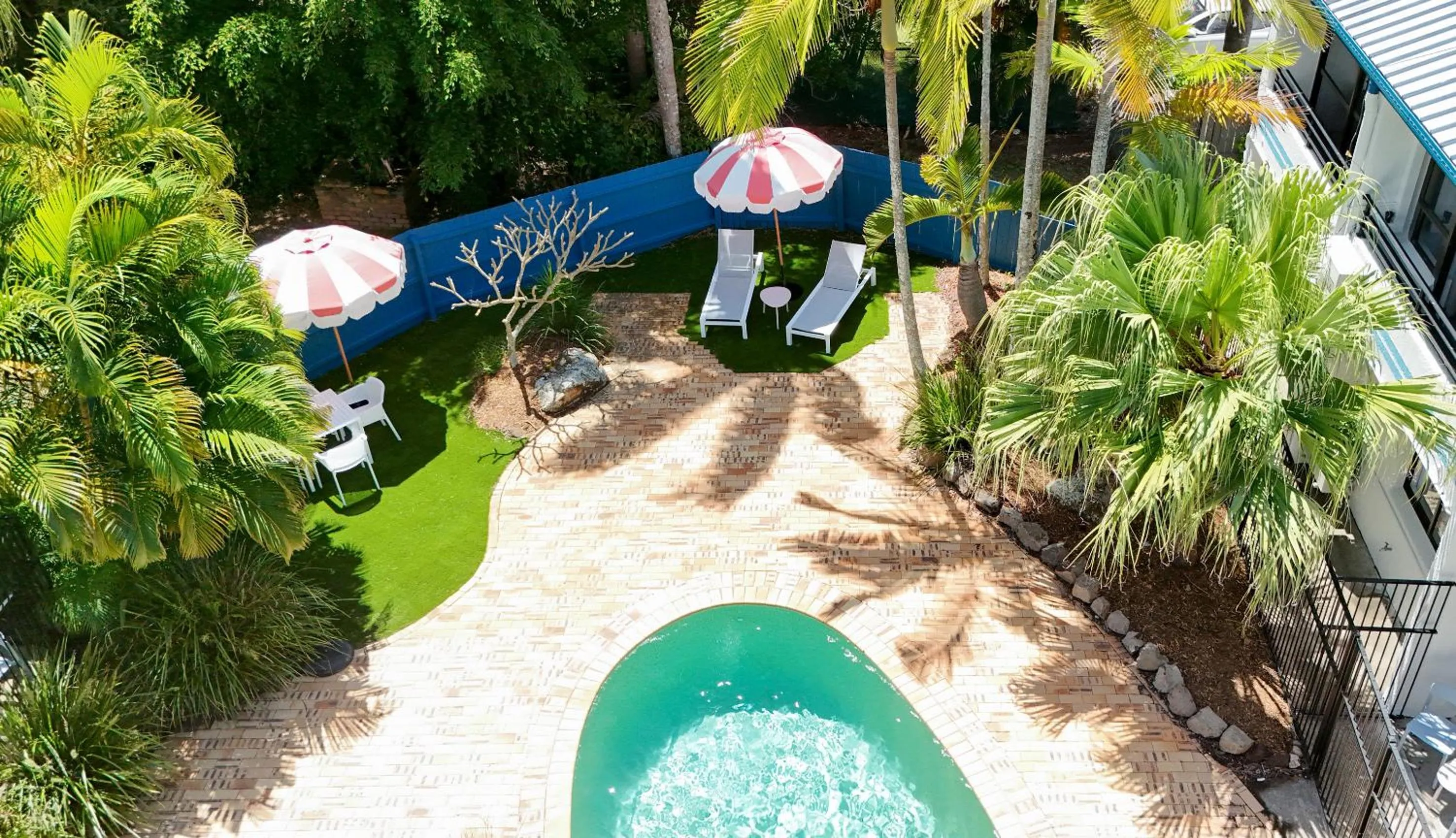 Swimming pool in Currimundi Hotel