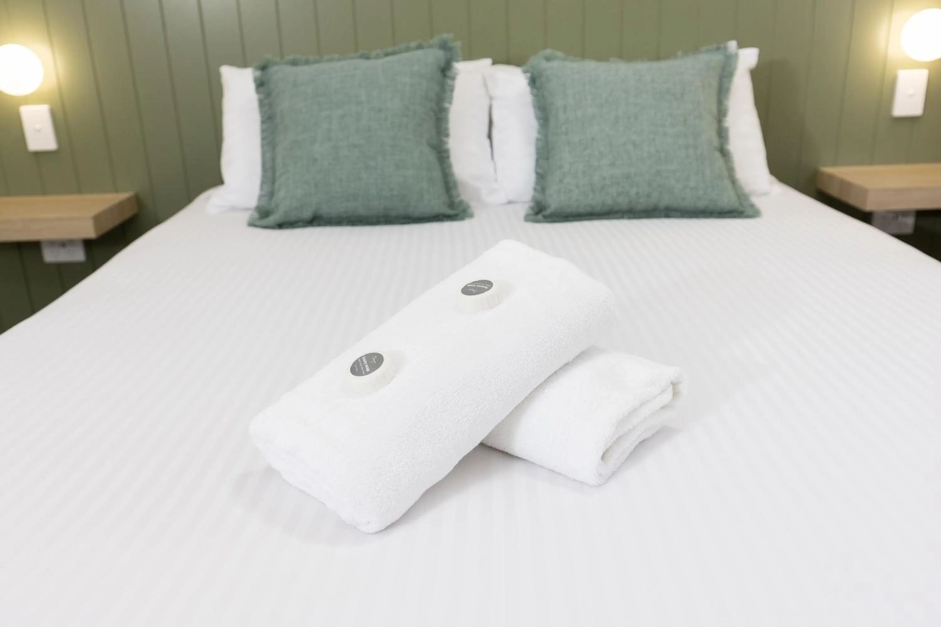 Bed in Currimundi Hotel