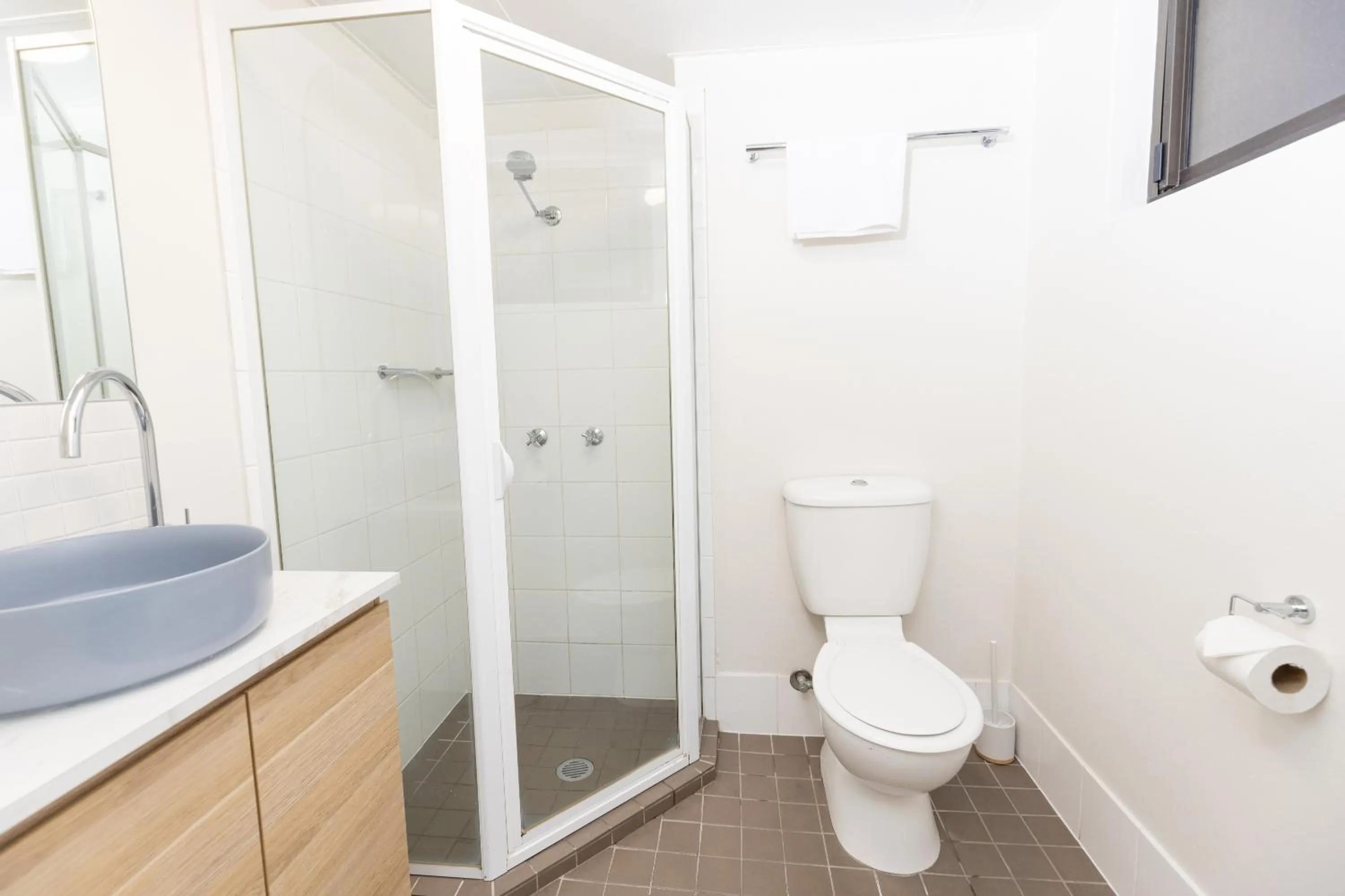 Shower in Currimundi Hotel