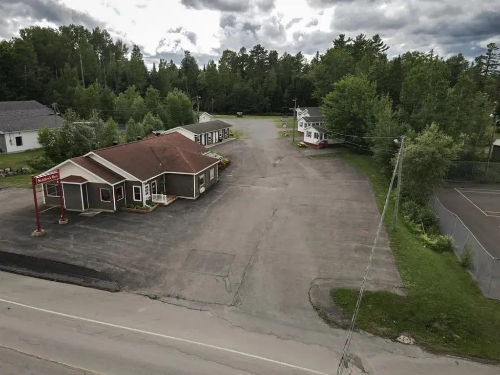 Lakeside Stays Lakeside Stays