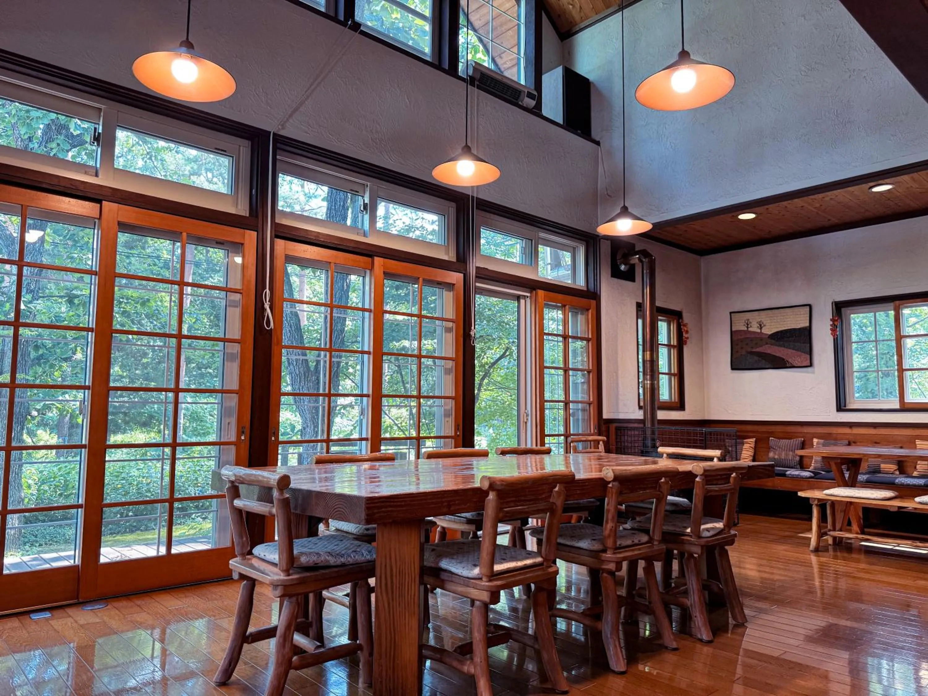 Dining area in Ringo Lodge Hakuba