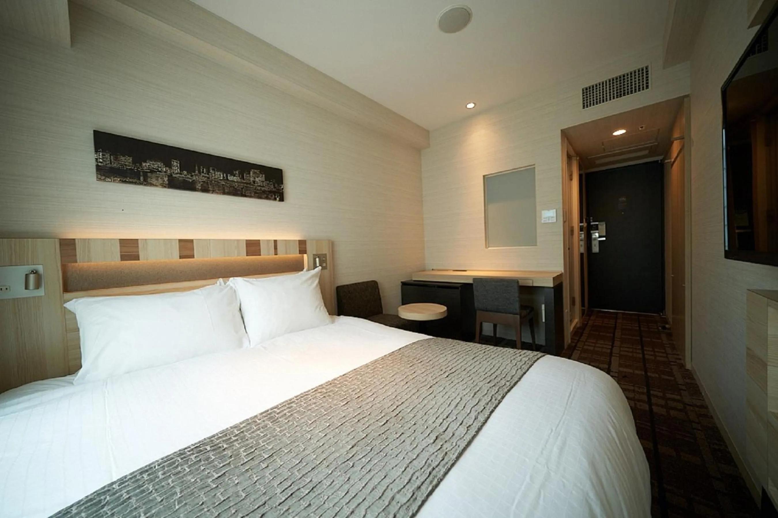 Bed in Hotel Sunroute Ginza