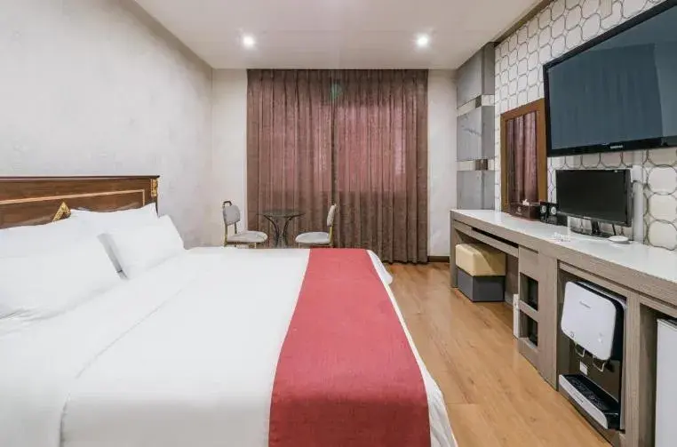 Bed in Seogwipo Milano Bed in Seogwipo Milano