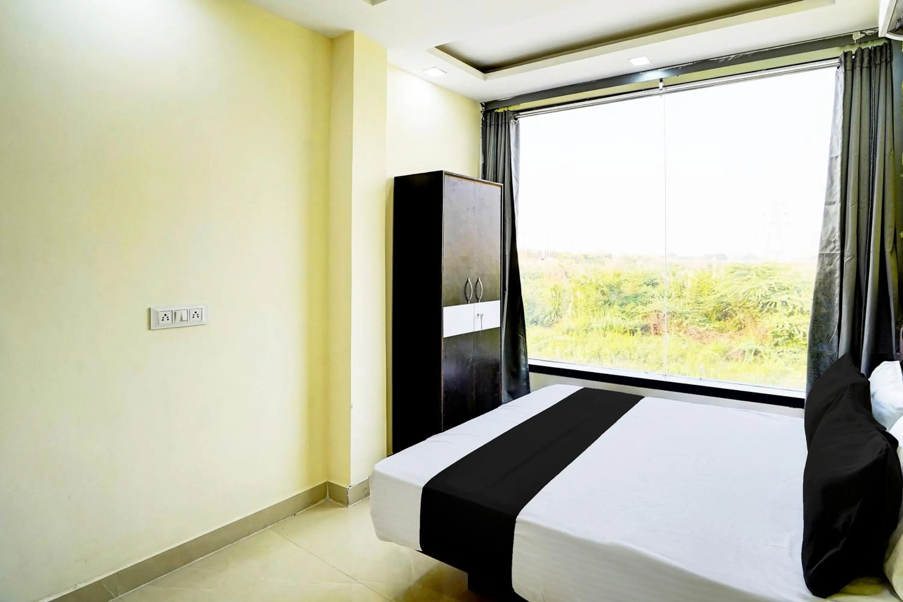 Hotel O Varn Residency And Hotels