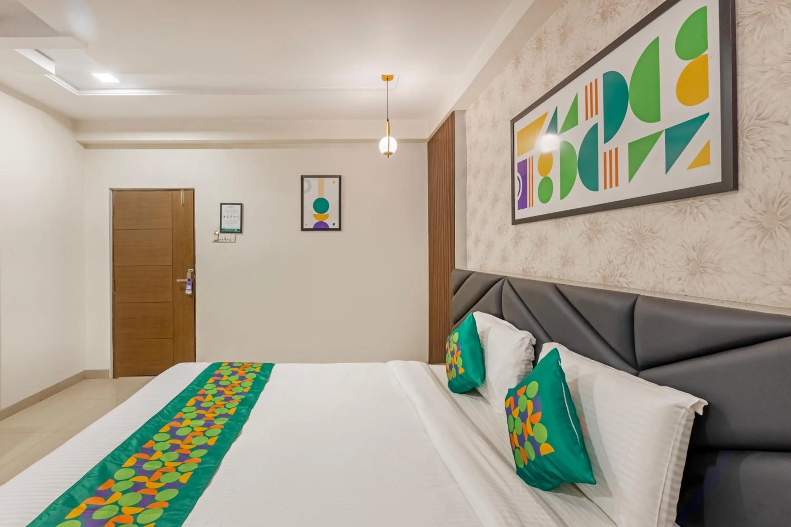 Bedroom, Bed in Treebo AR Grand, Gajuwaka