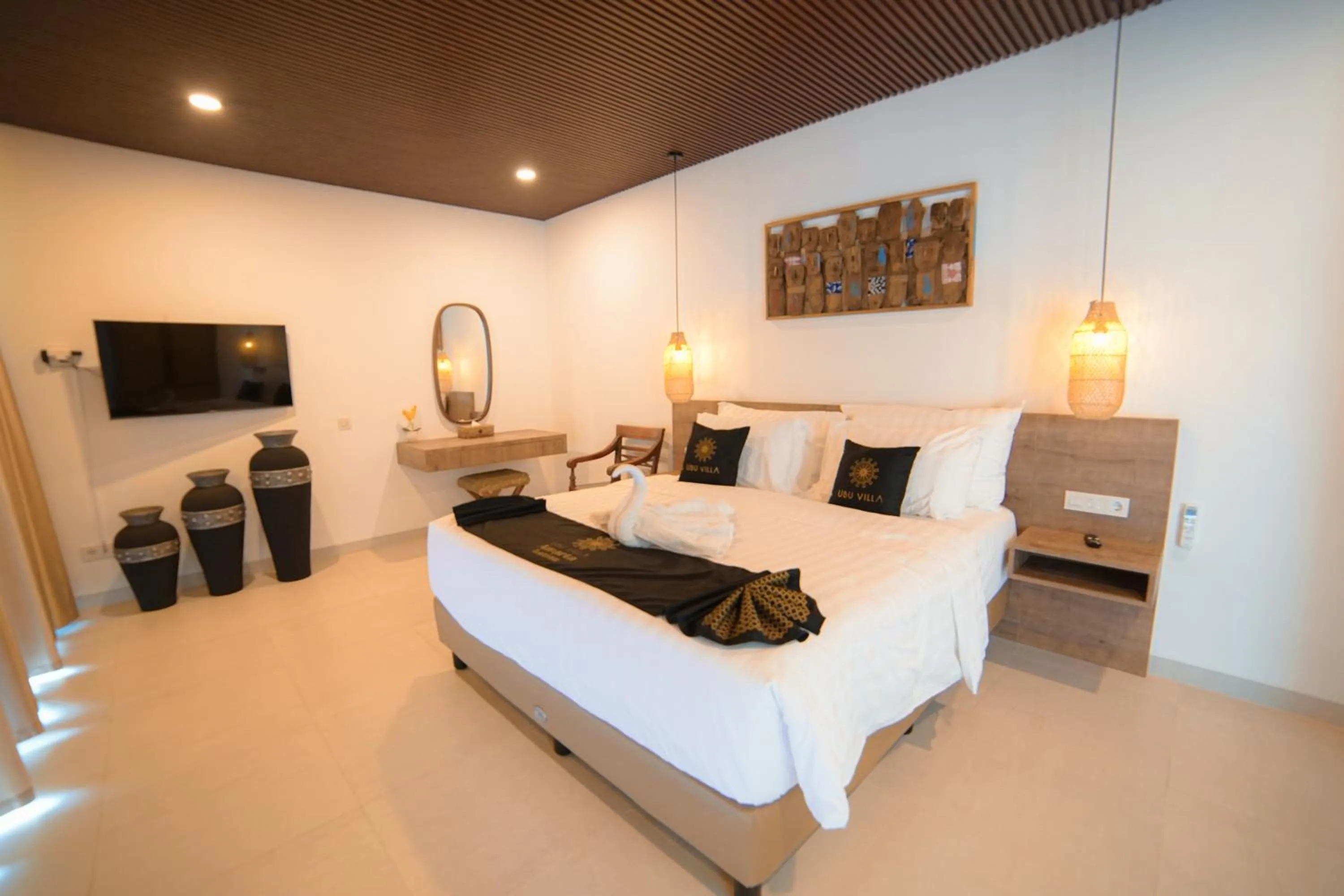 Bed in Ubu Villa Amarta in Yogyakarta