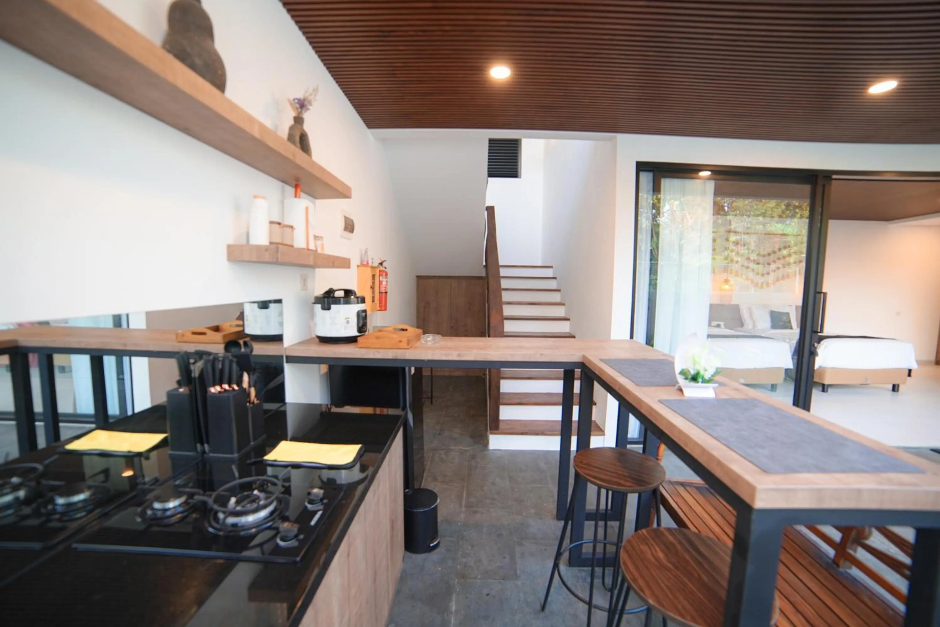 Kitchen or kitchenette in Ubu Villa Amarta in Yogyakarta