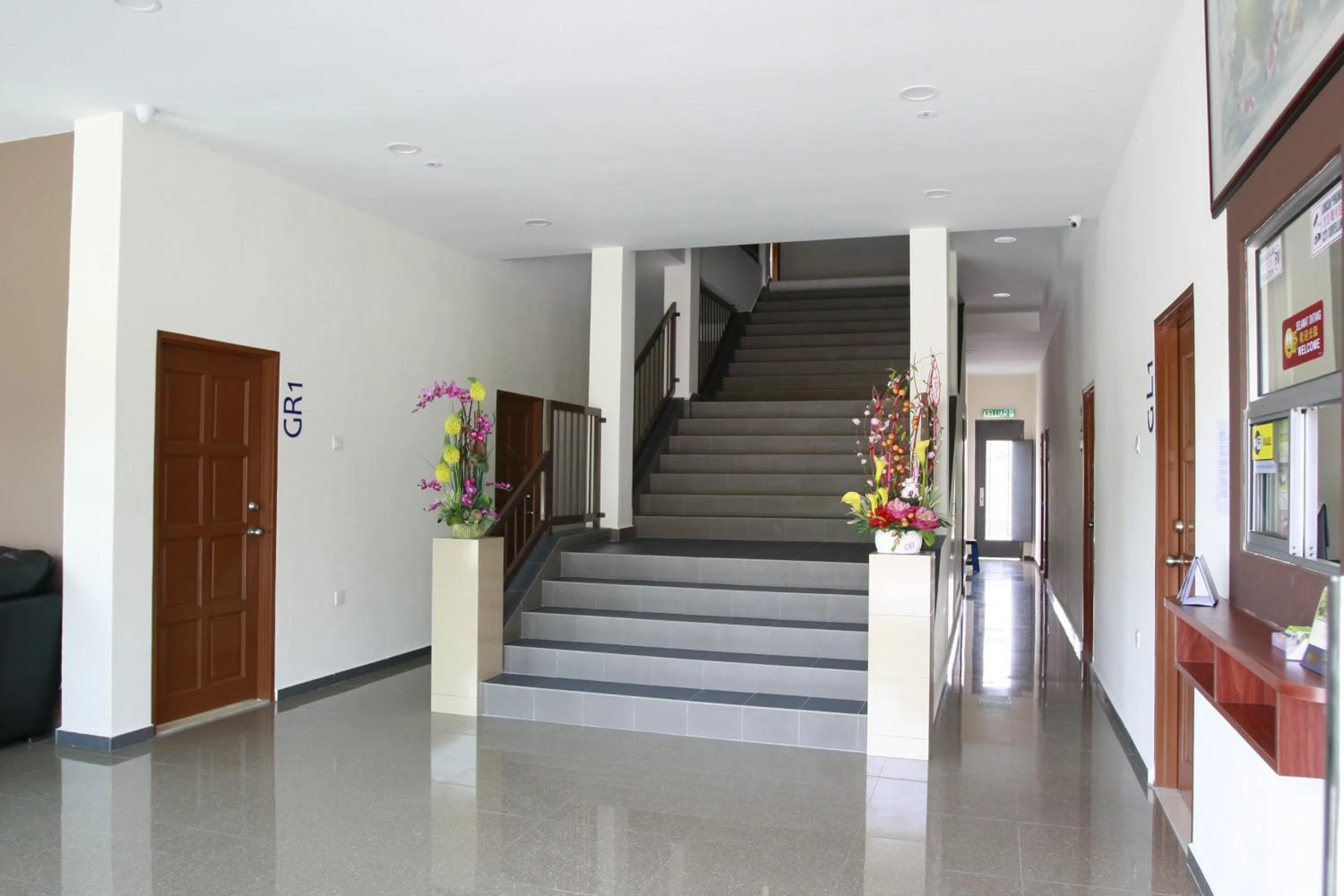 Facade/entrance in Alor Villa