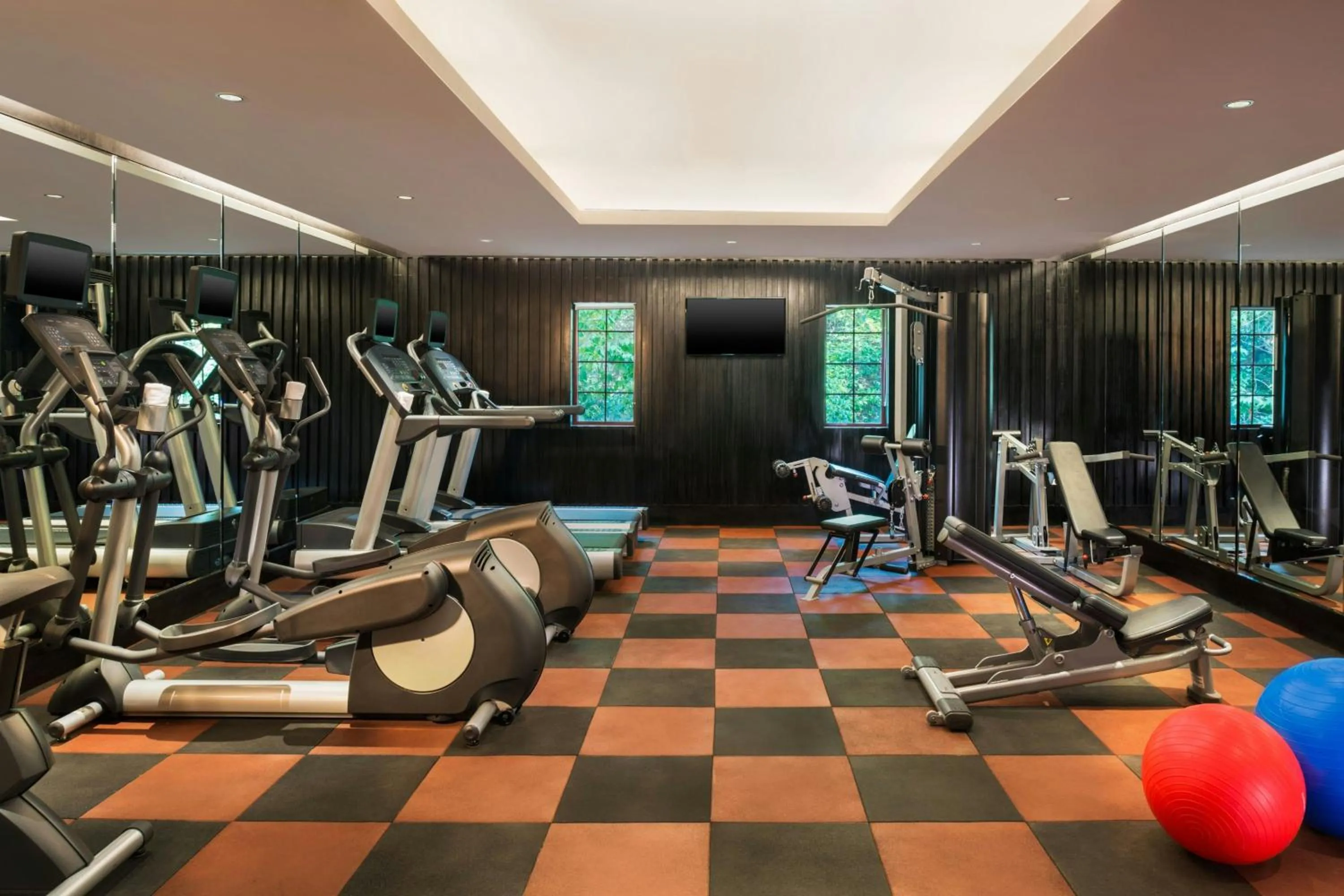 Fitness centre/facilities in Le Meridien Mahabaleshwar Resort & Spa