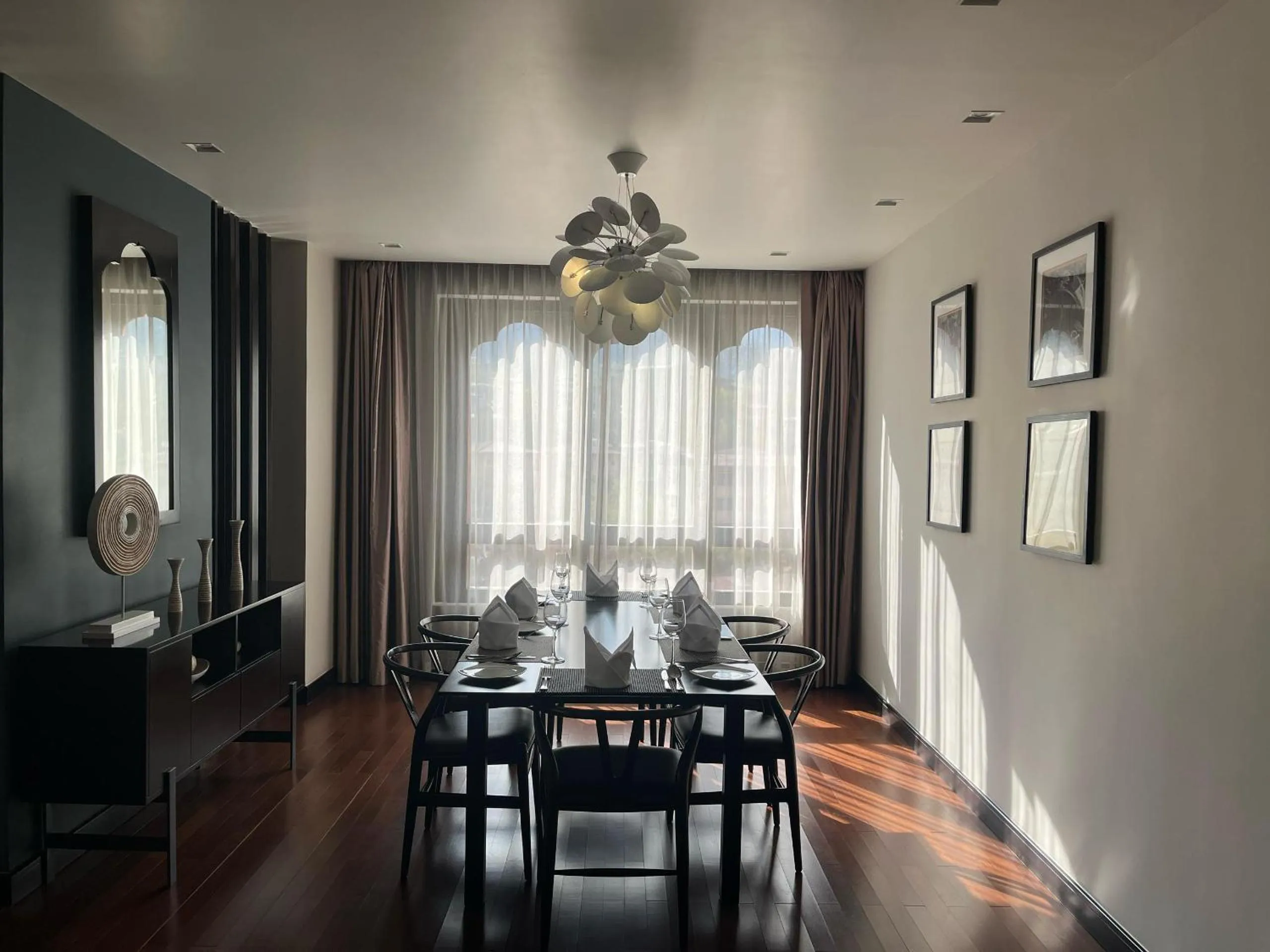 Dining area in Le Meridien Thimphu