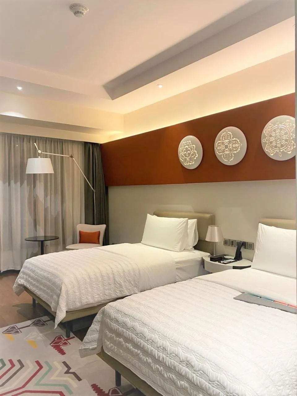 Bedroom, Bed in Le Meridien Thimphu