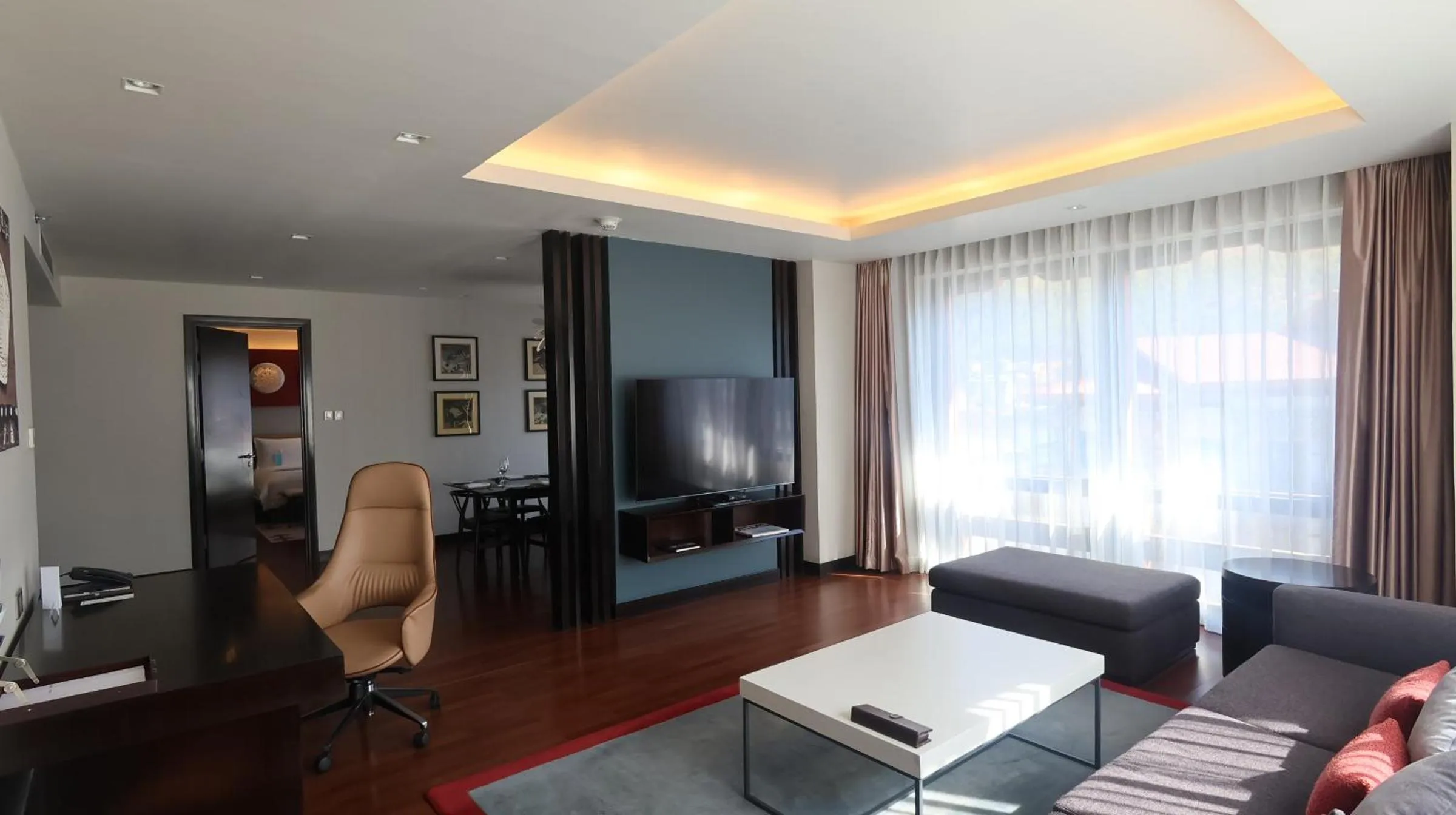 Mountain view in Le Meridien Thimphu