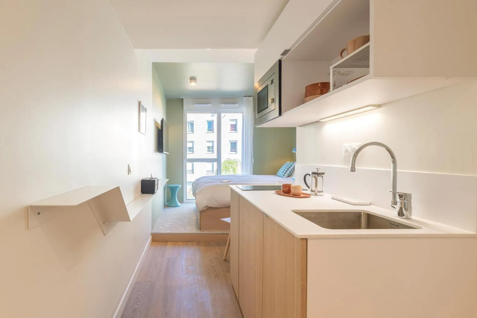 kitchen in Bikube Lyon