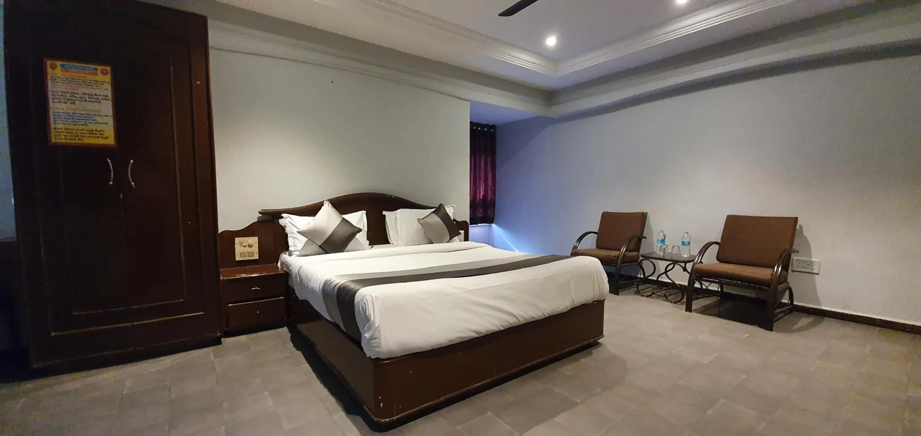 Bed in Hotel JMC Group