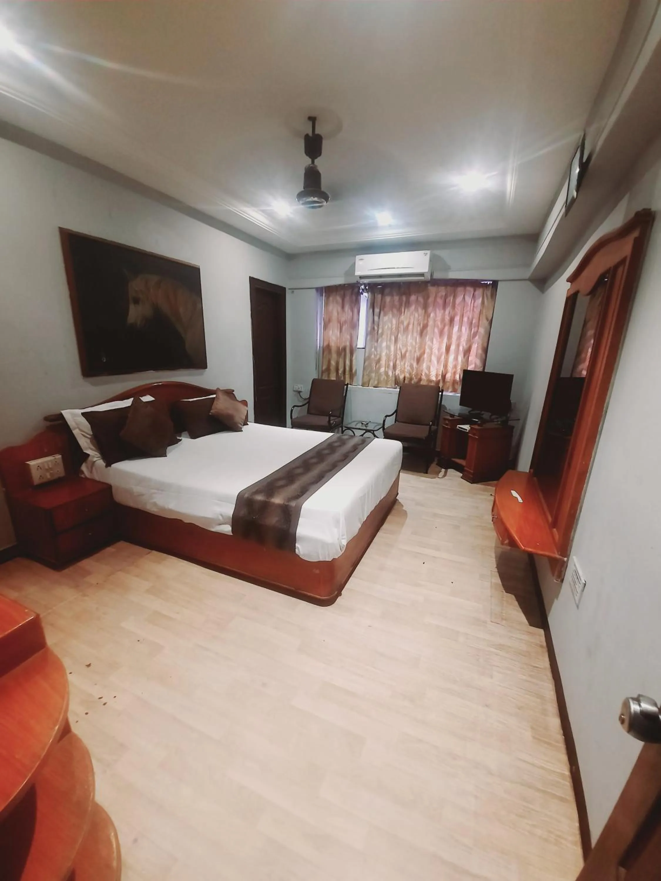 View (from property/room), Bed in Hotel JMC Group