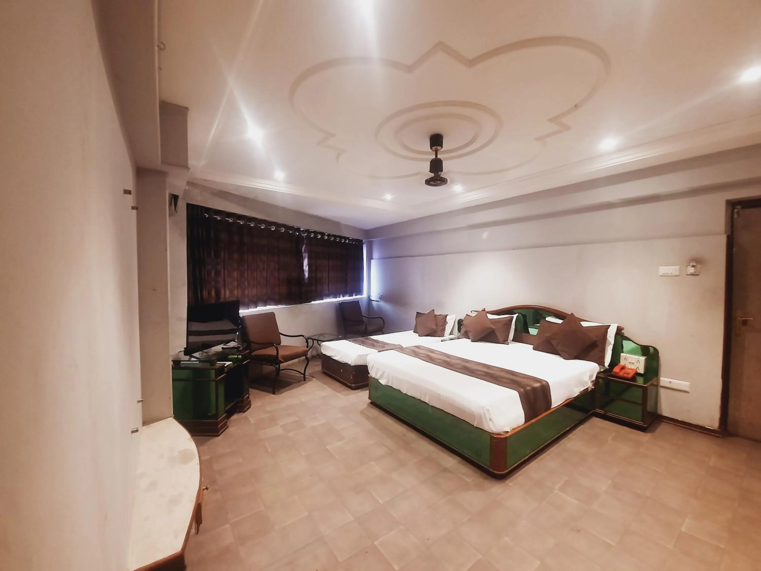 View (from property/room), Bed in Hotel JMC Group