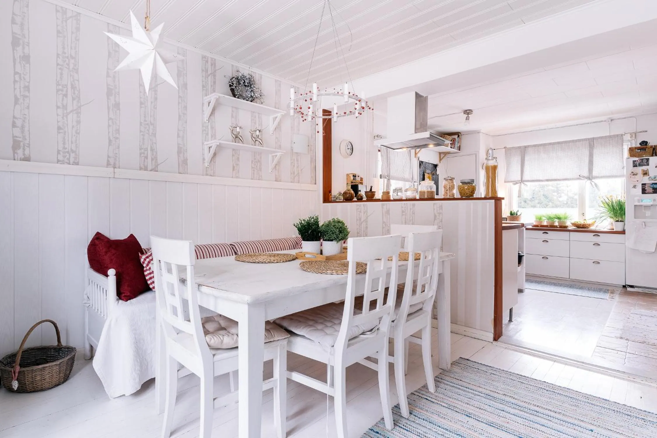 Dining area in Villa Virpi