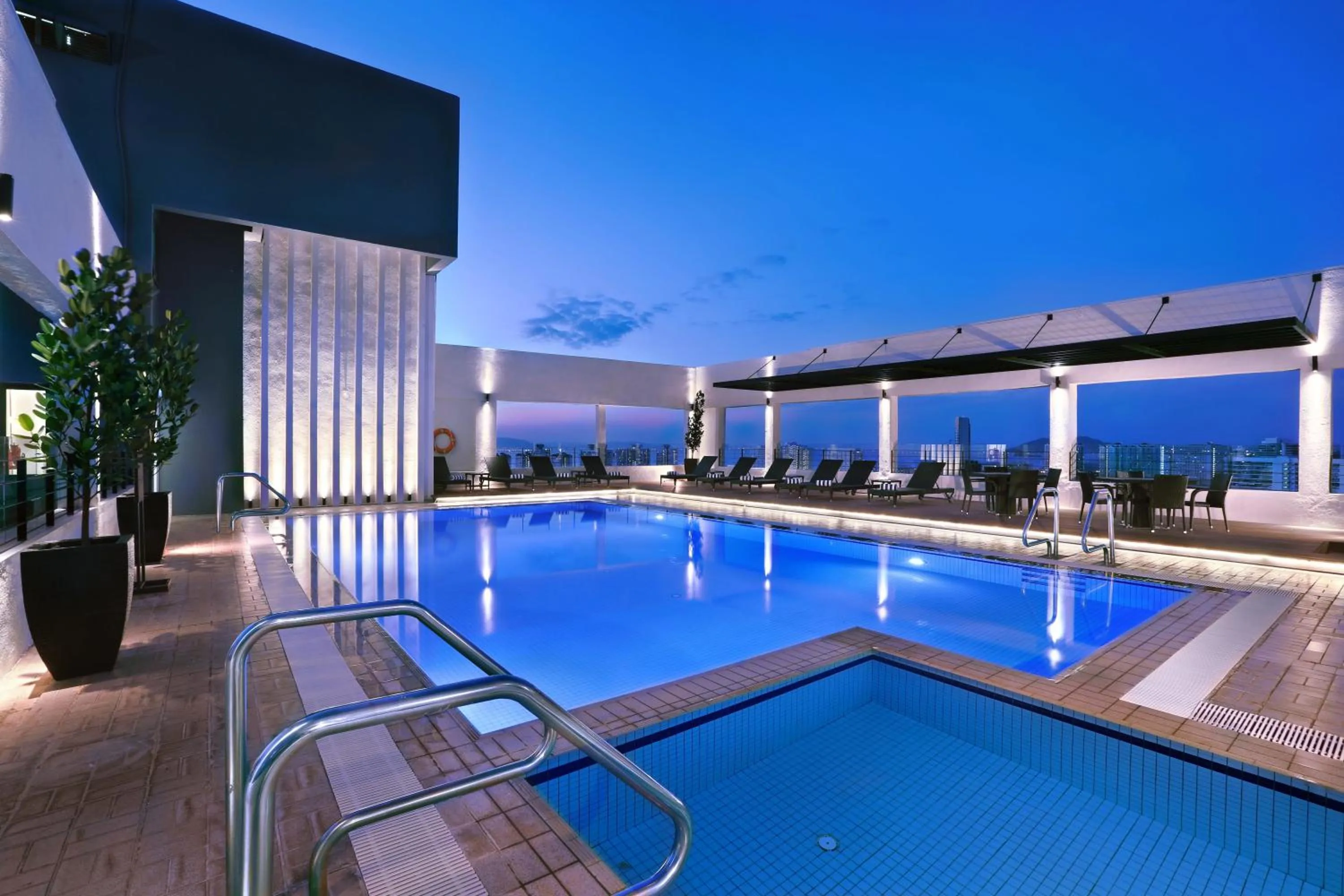 Swimming pool in Neo+ Penang
