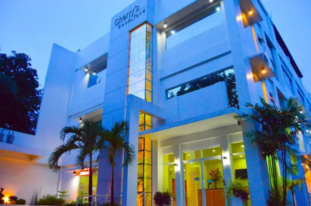 Cherry's Courtyard Hotel Cherry's Courtyard Hotel