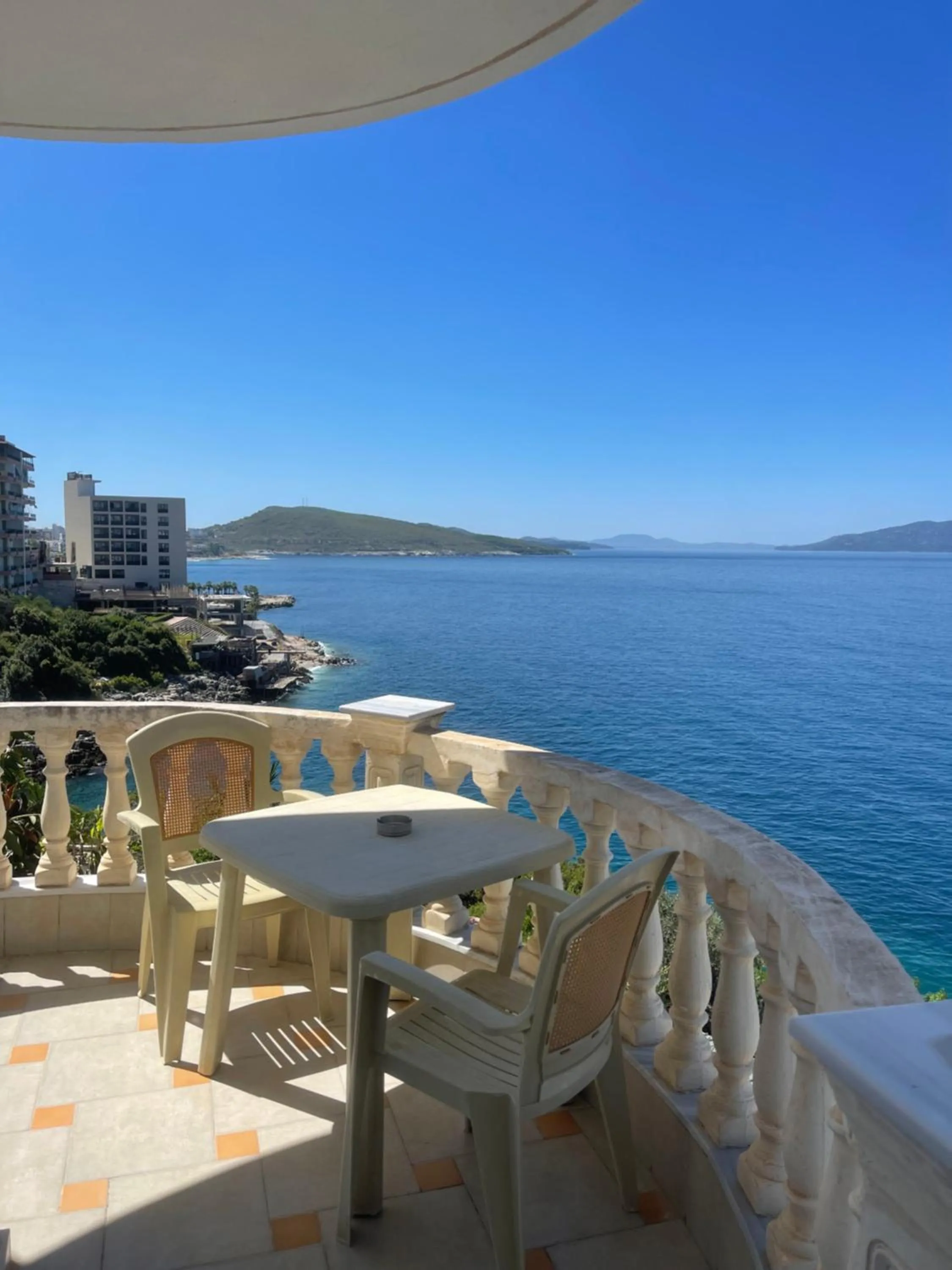 Studio with Balcony and Sea View (2 Adults) in Apartments Romario