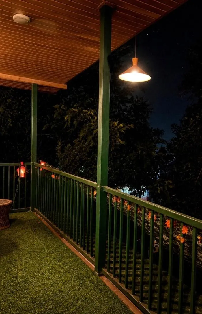 Balcony/Terrace in Bougainvilla Mountain Retreat, near Bhimtal