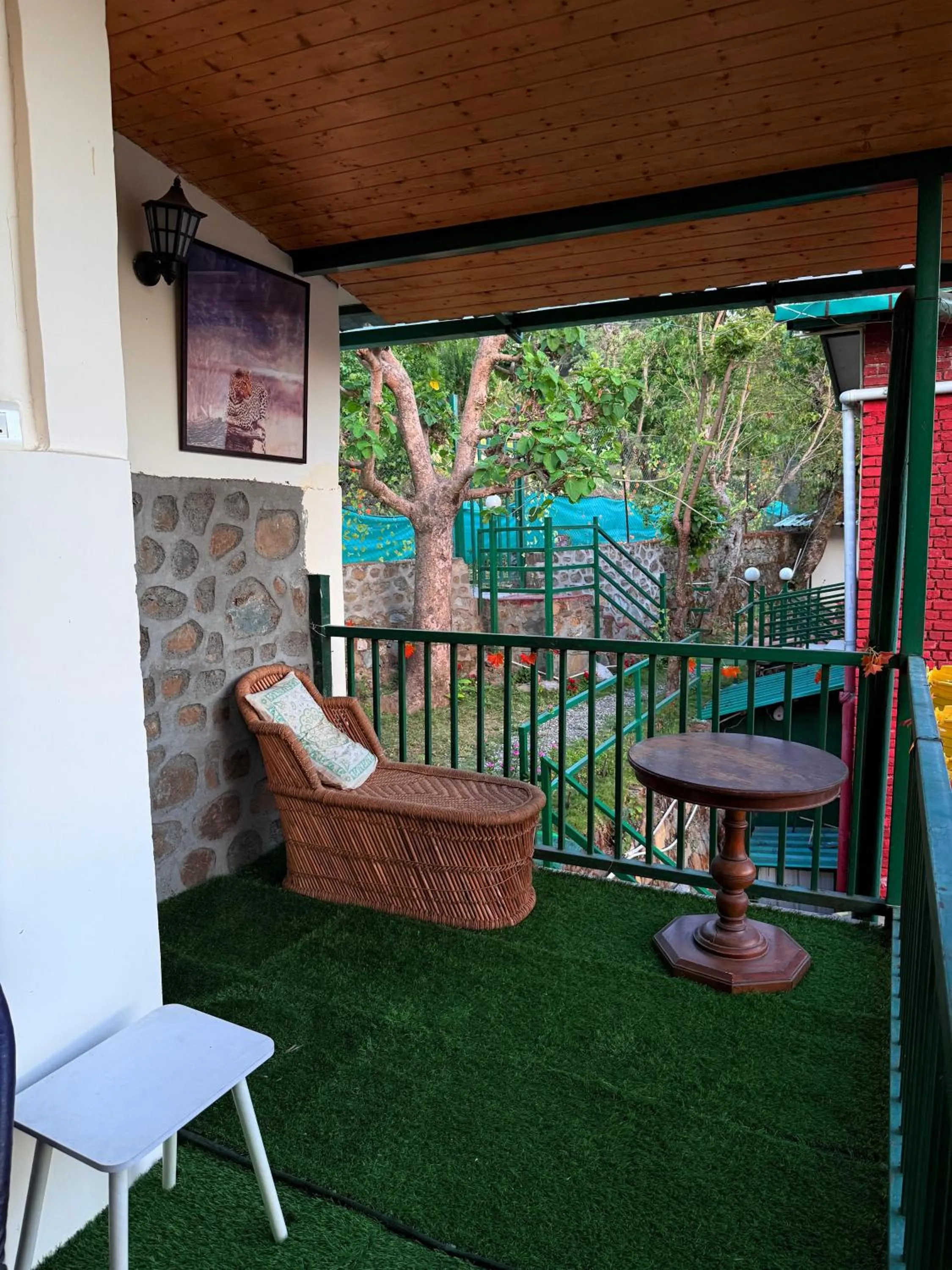 Balcony/Terrace in Bougainvilla Mountain Retreat, near Bhimtal