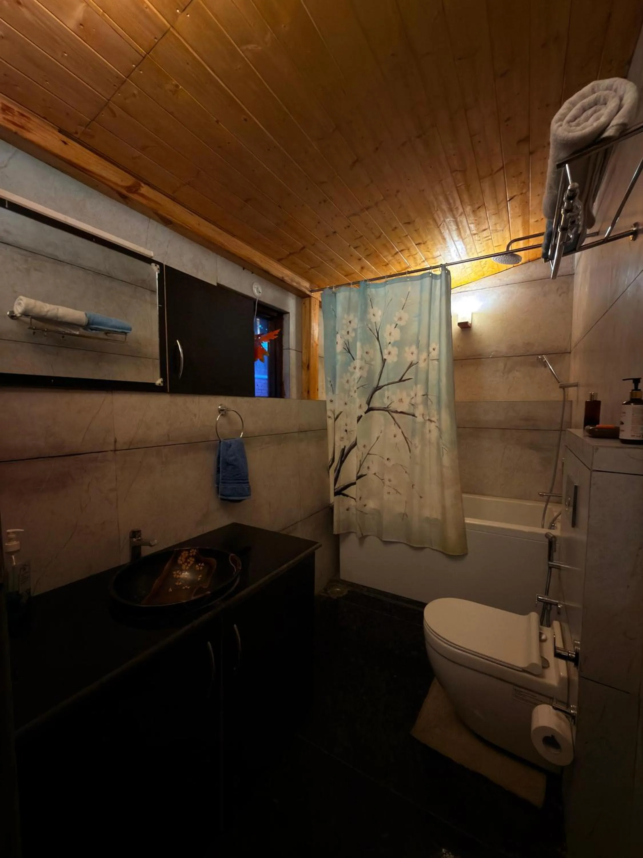 Bathroom in Bougainvilla Mountain Retreat, near Bhimtal