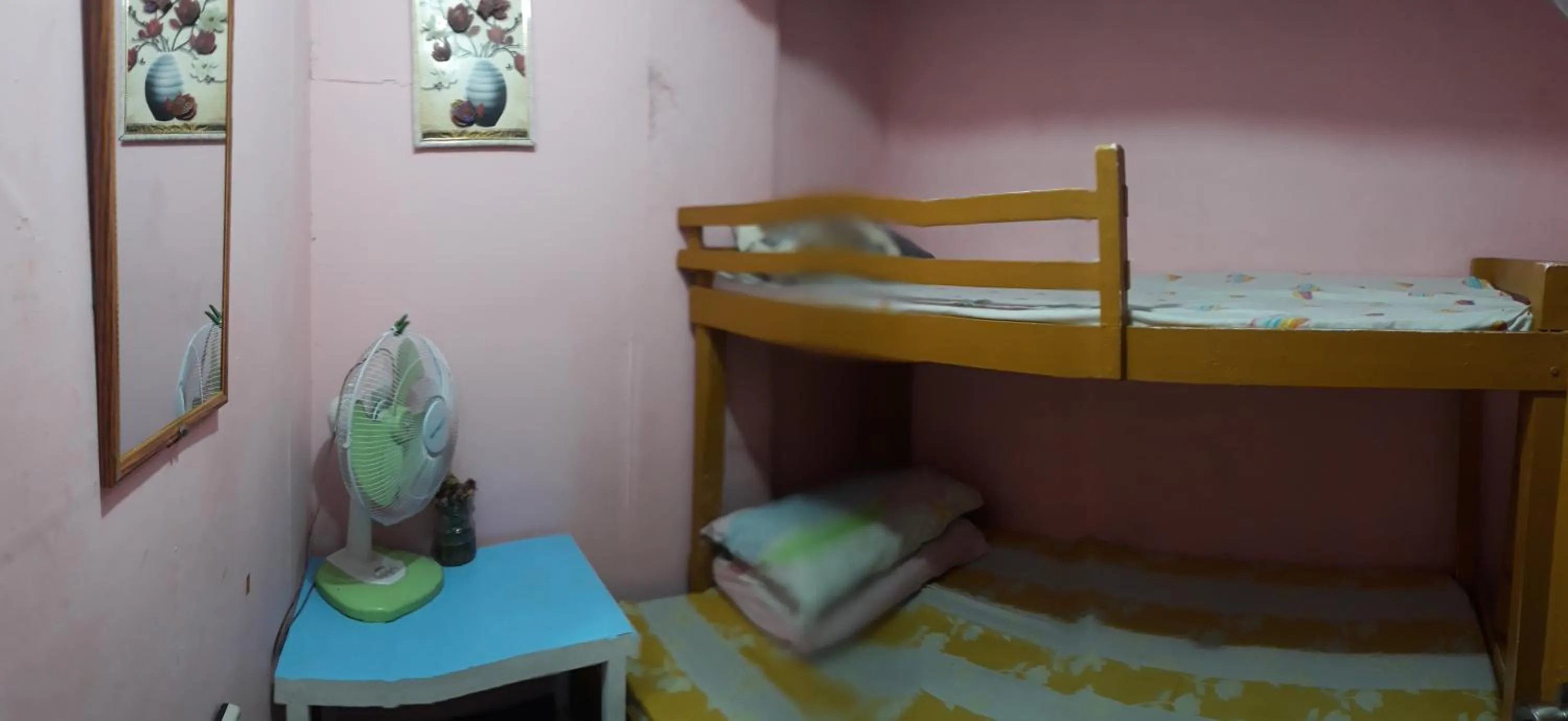 Bed in CV Bed n Bath