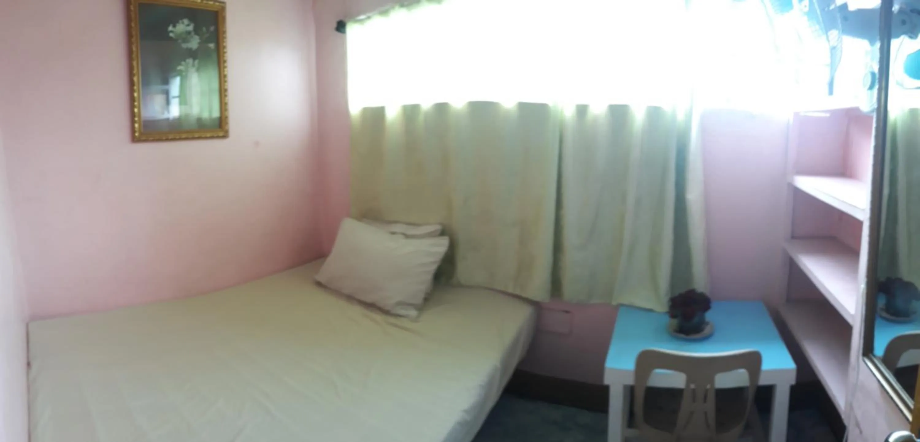 Bed in CV Bed n Bath