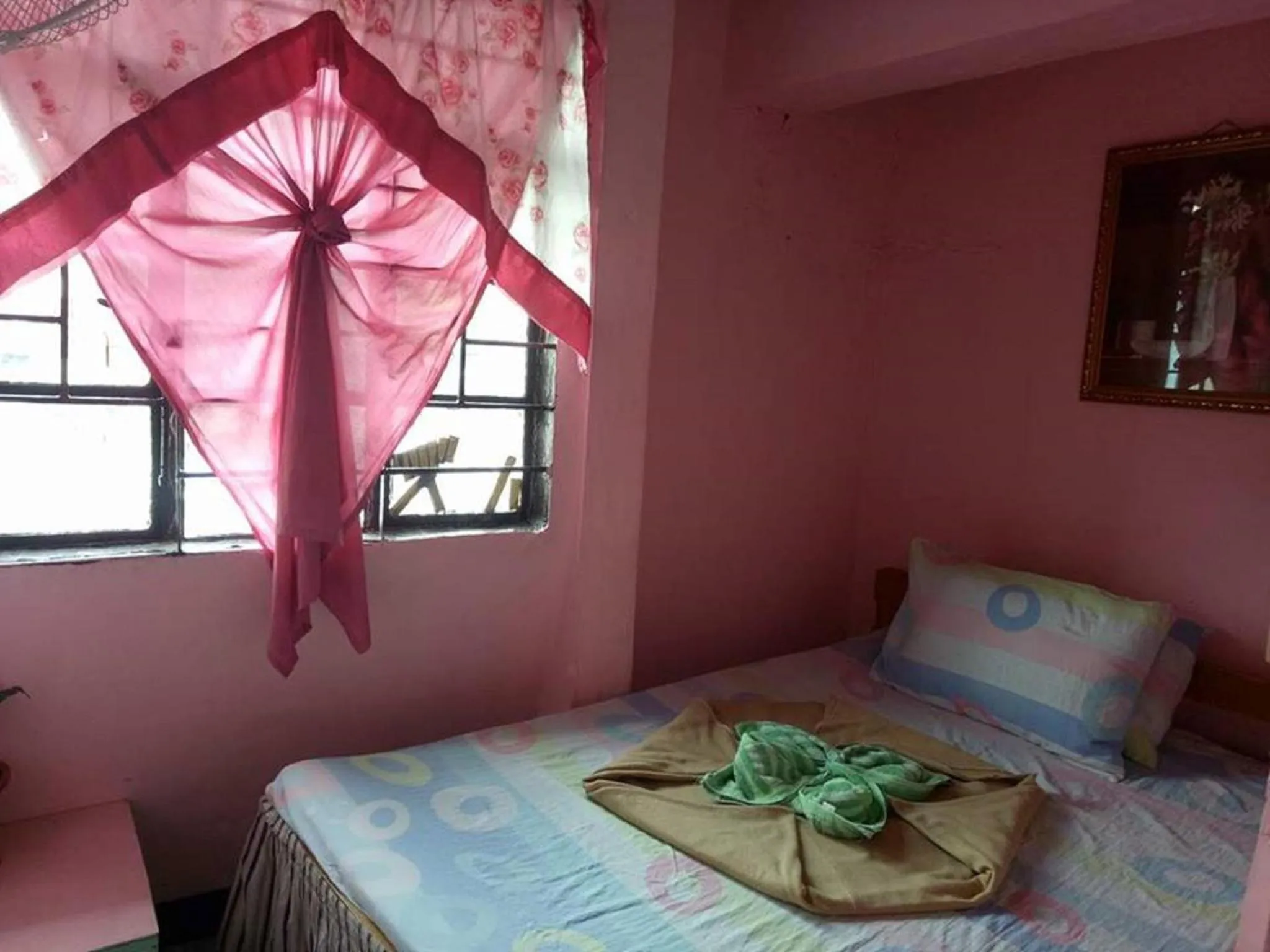 Bed in CV Bed n Bath