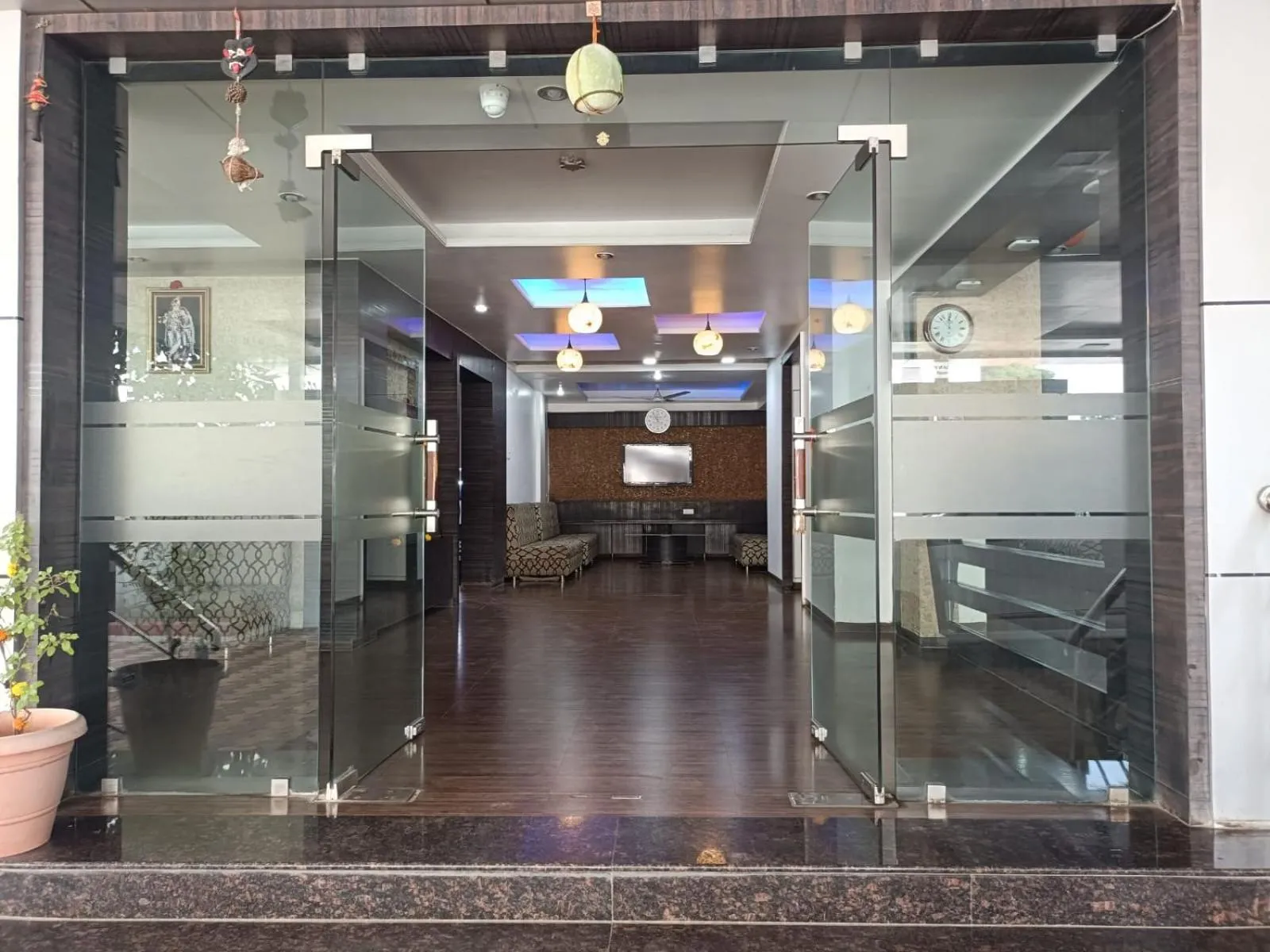 Hotel Mathura Inn Shirdi