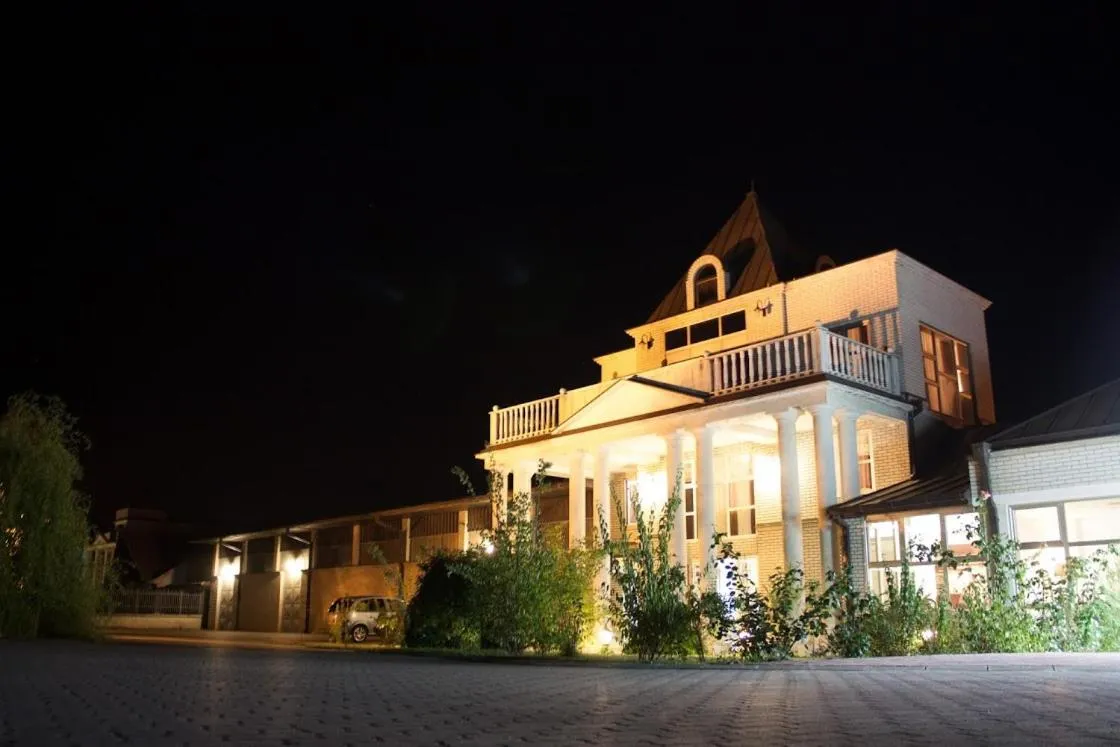 Property building in Vila Lux Milikic