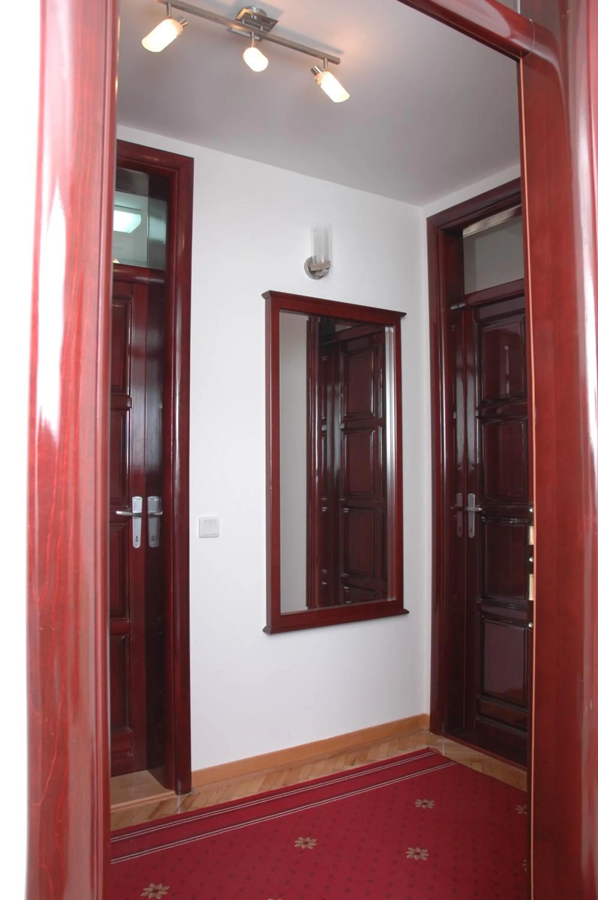 Vila Lux Milikic