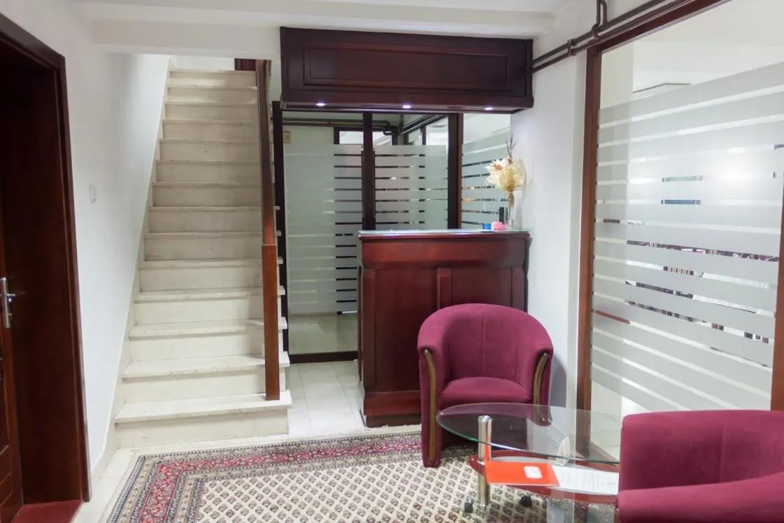 Property building in Vila Lux Milikic