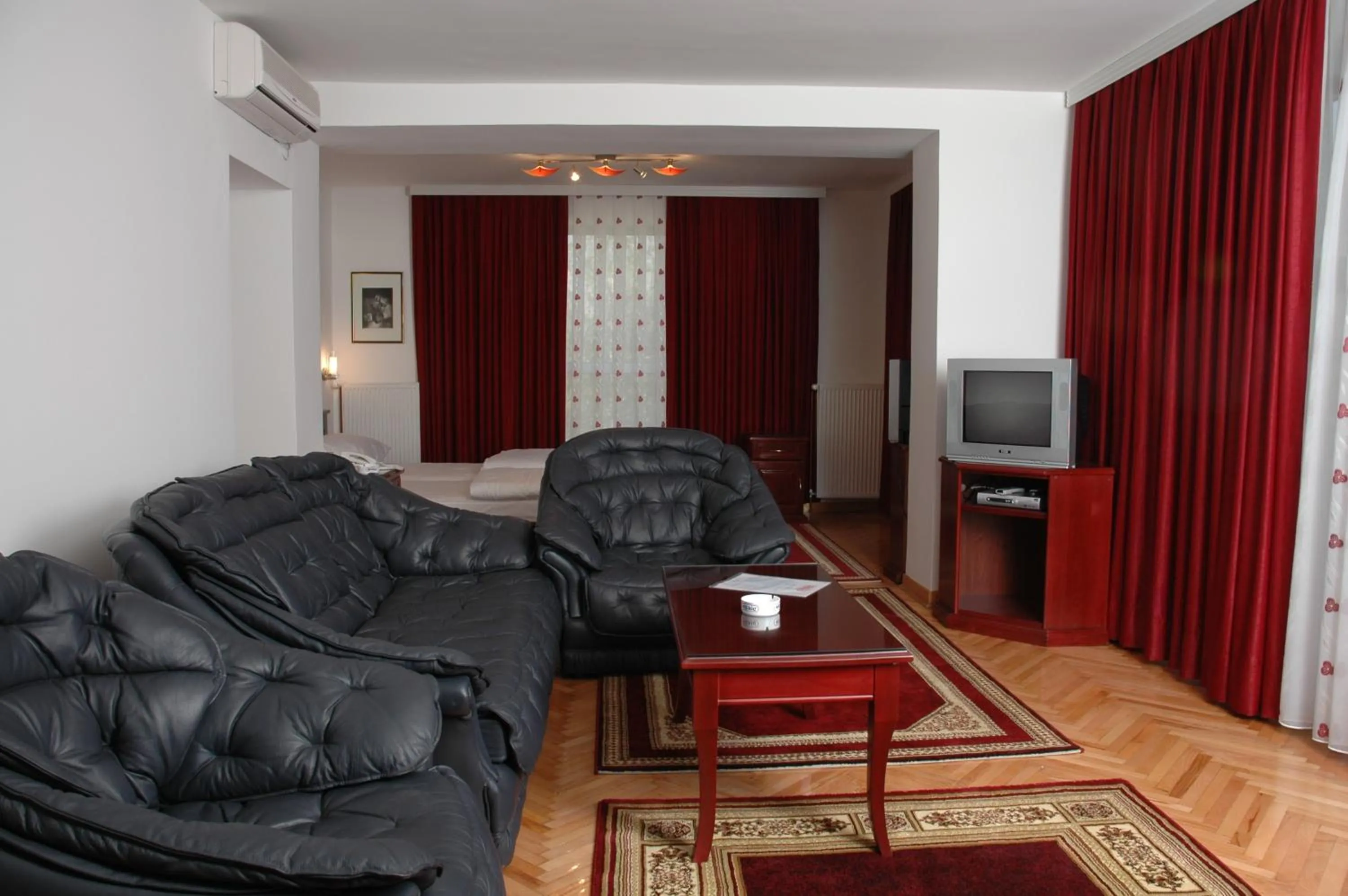 Vila Lux Milikic